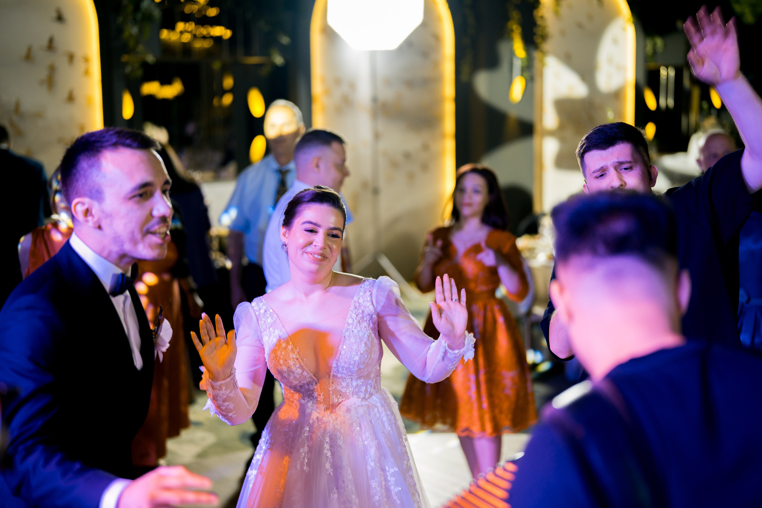 PARTY. Gabriel Florea — Fotograf nuntă București