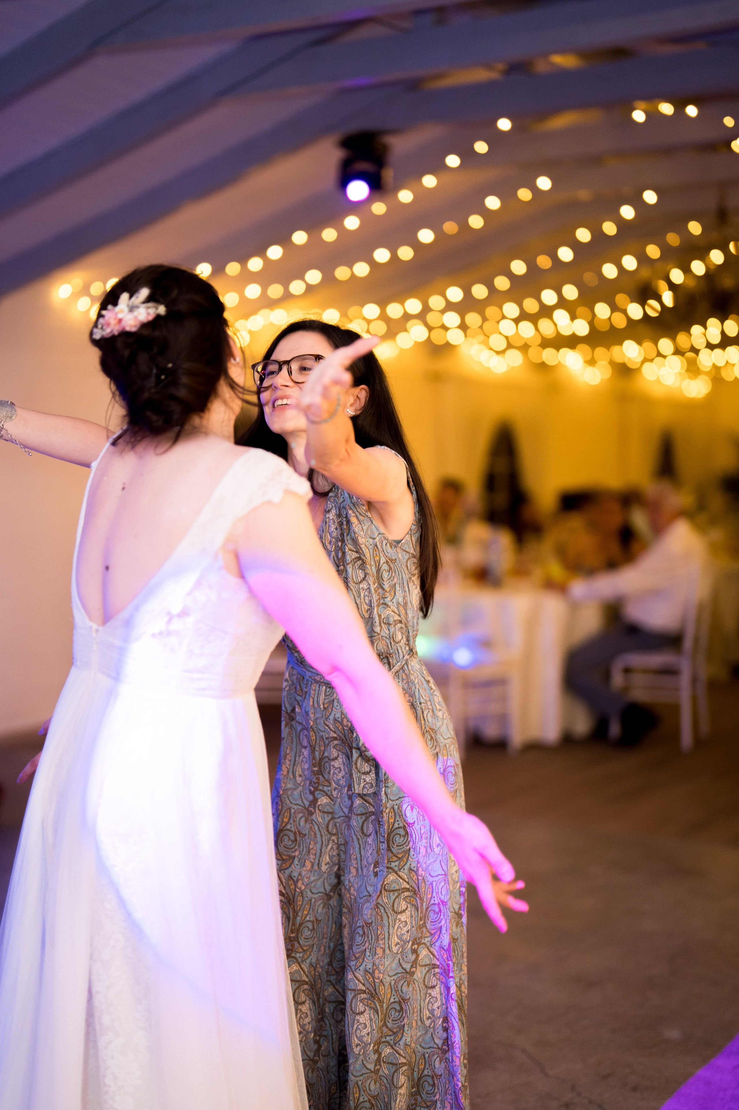 PARTY. Gabriel Florea — Fotograf nuntă București