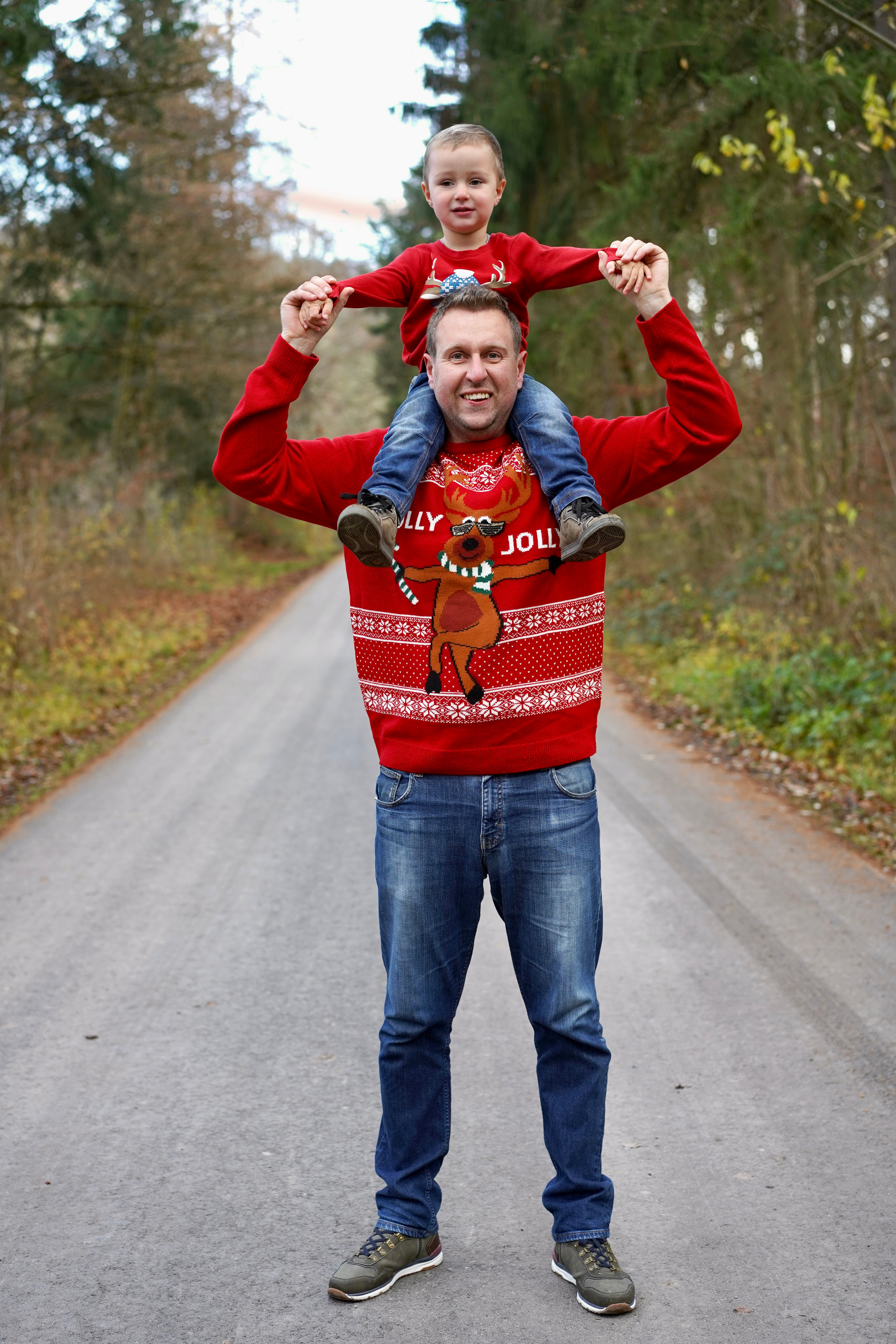 Mutter/Vater und Kind. Jana Heidebrecht