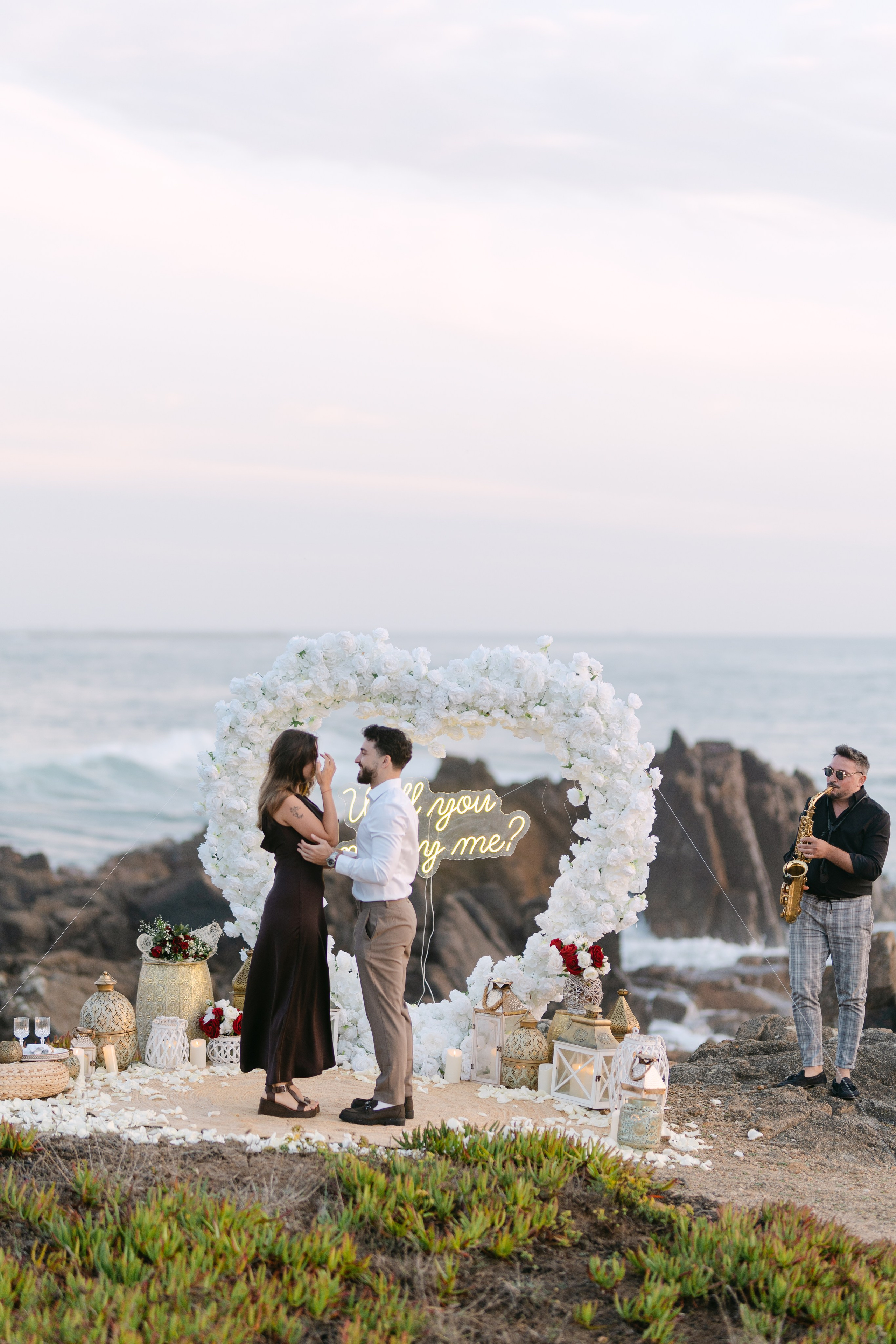 Wedding Proposal at the Beach. Davi Valente