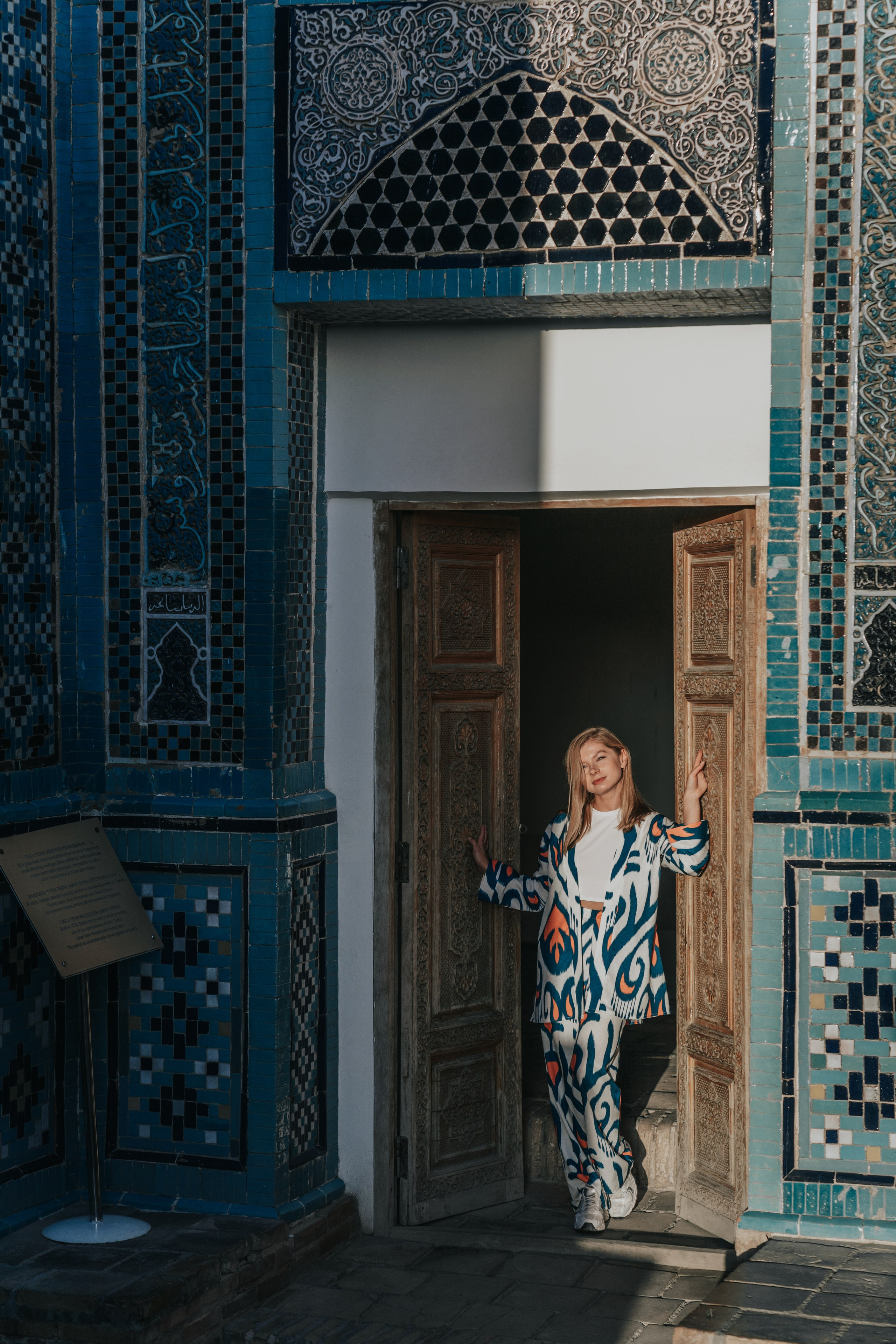 Shah-i-Zinda. Photographer in Uzbekistan and Samarkand Djasur Marupov