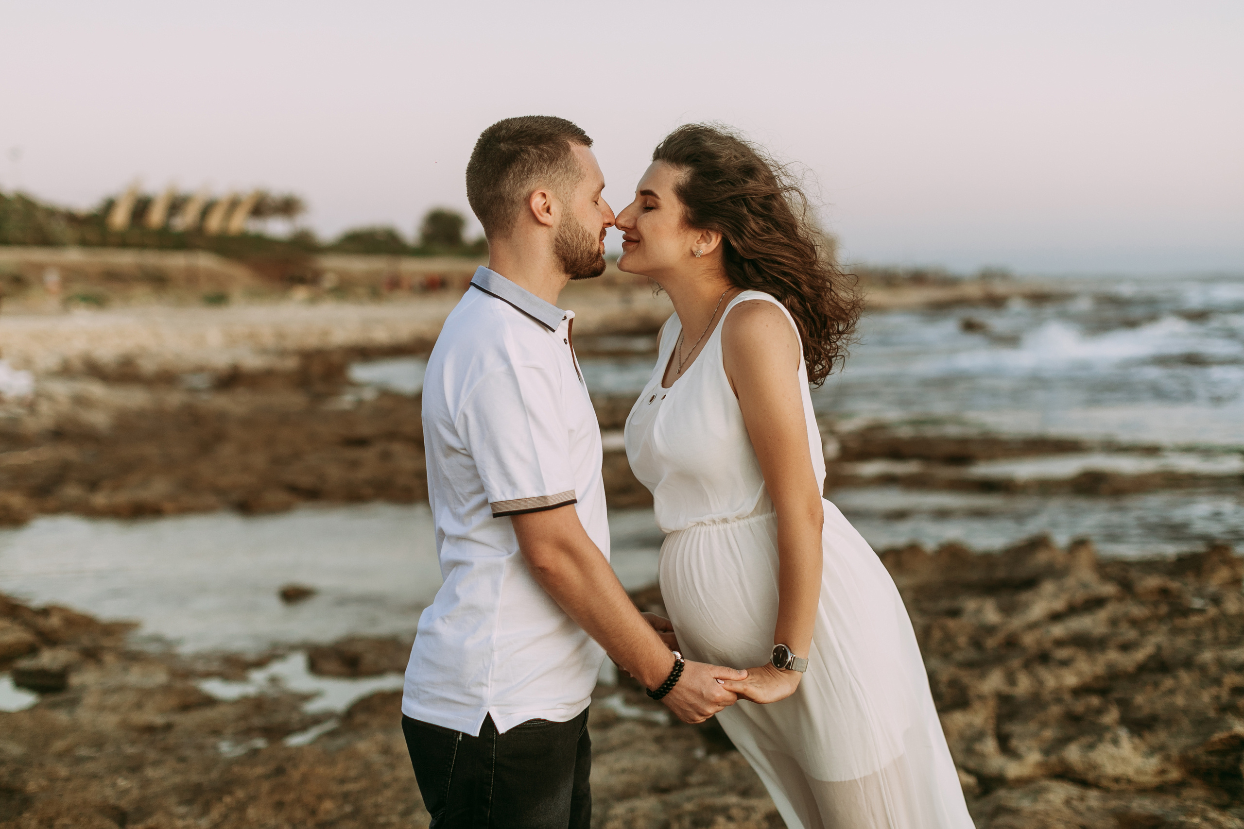 צילומי הריון. George TLV — Professional photographer and retoucher in Israel