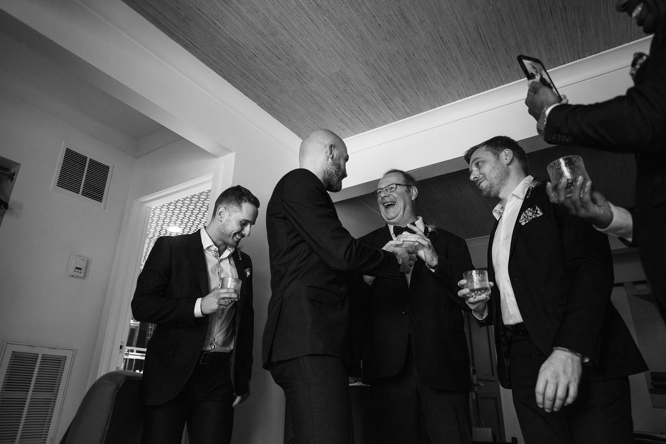 Wedding photo shoot. Wedding photographer. Wedding, maternity and family photographer in Charlotte Tasha Minn