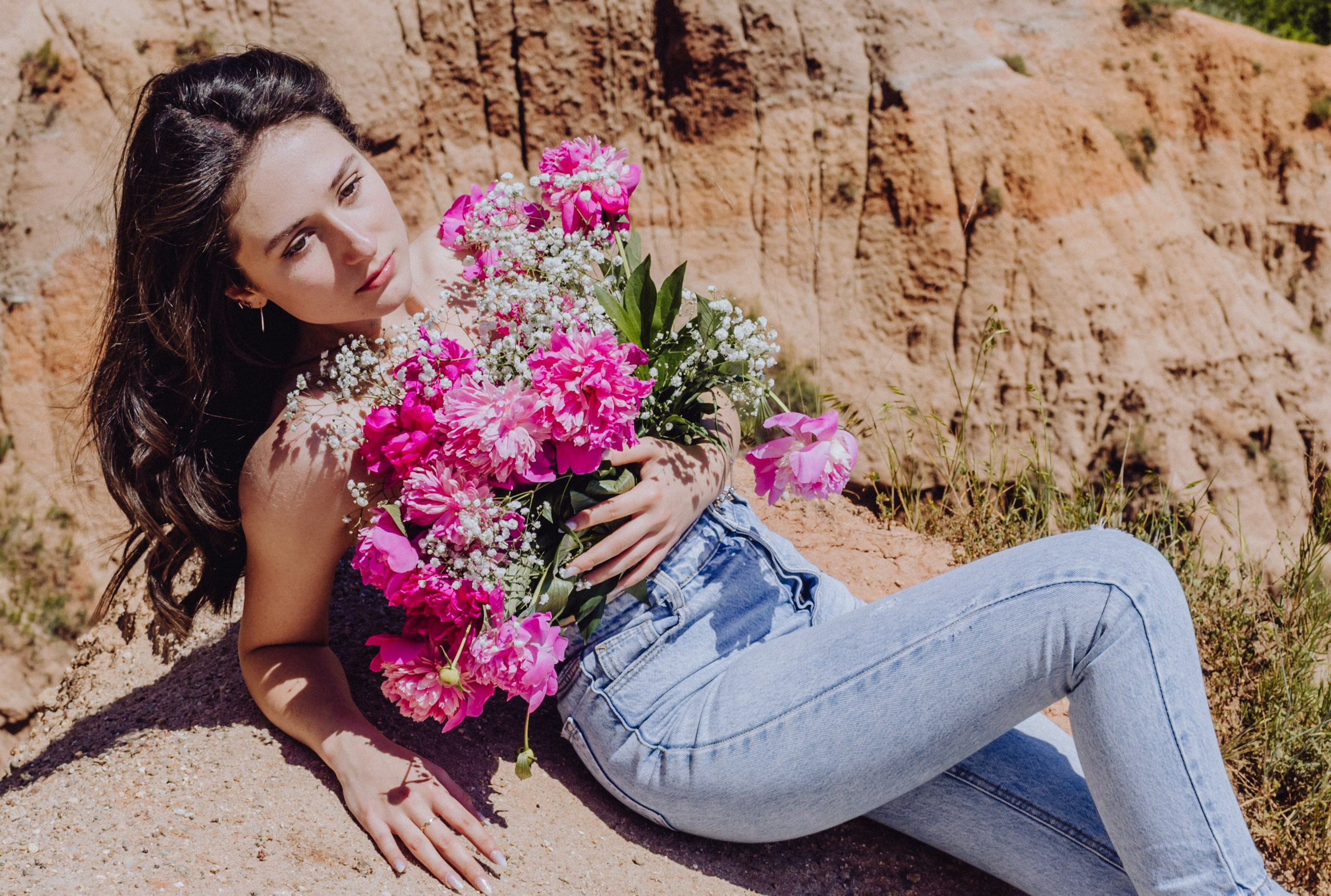 Ada. Wedding & couple photographer from Romania Rut Vetan