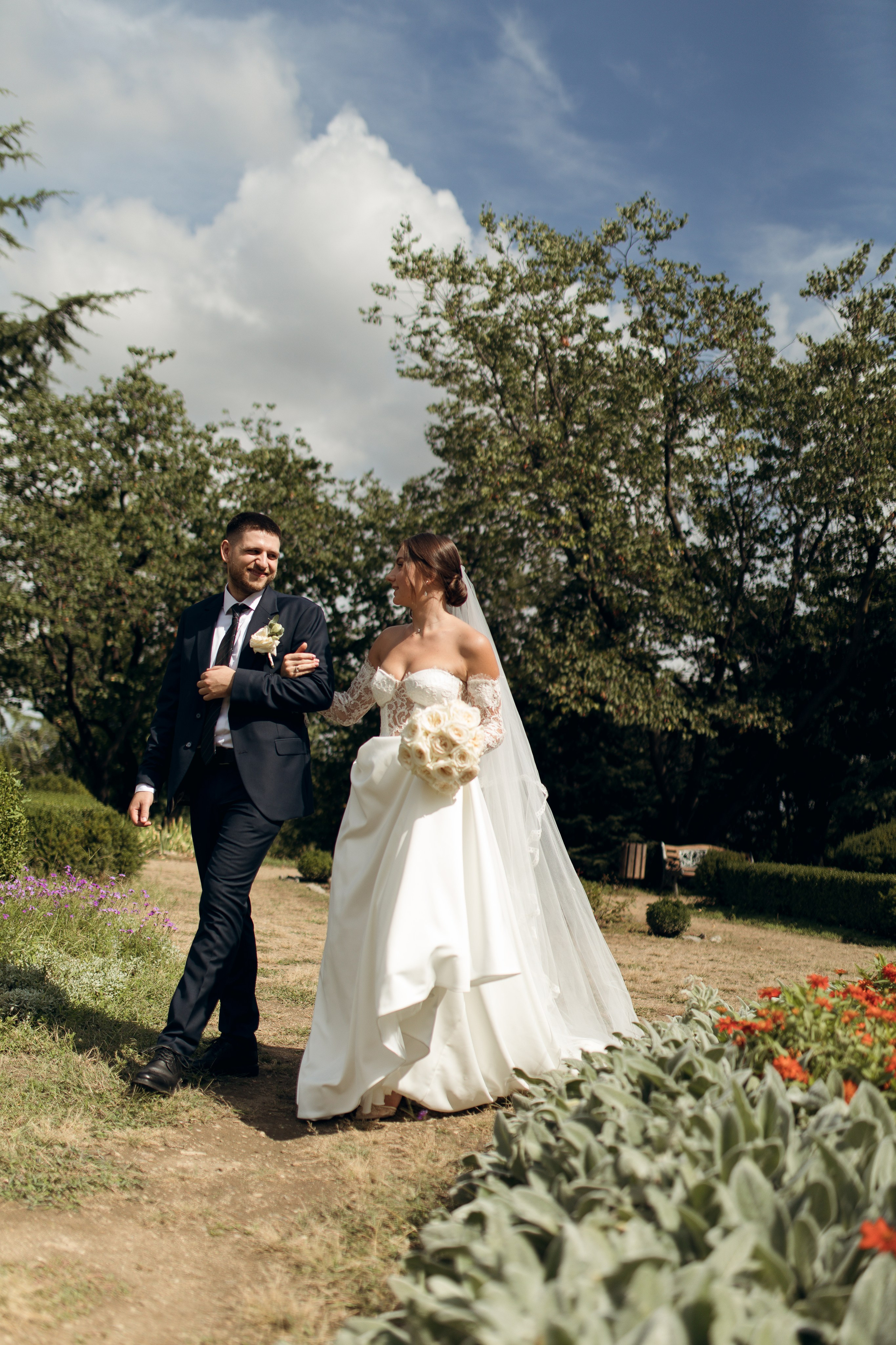Денис & Каріна. Wedding photographer in Georgia