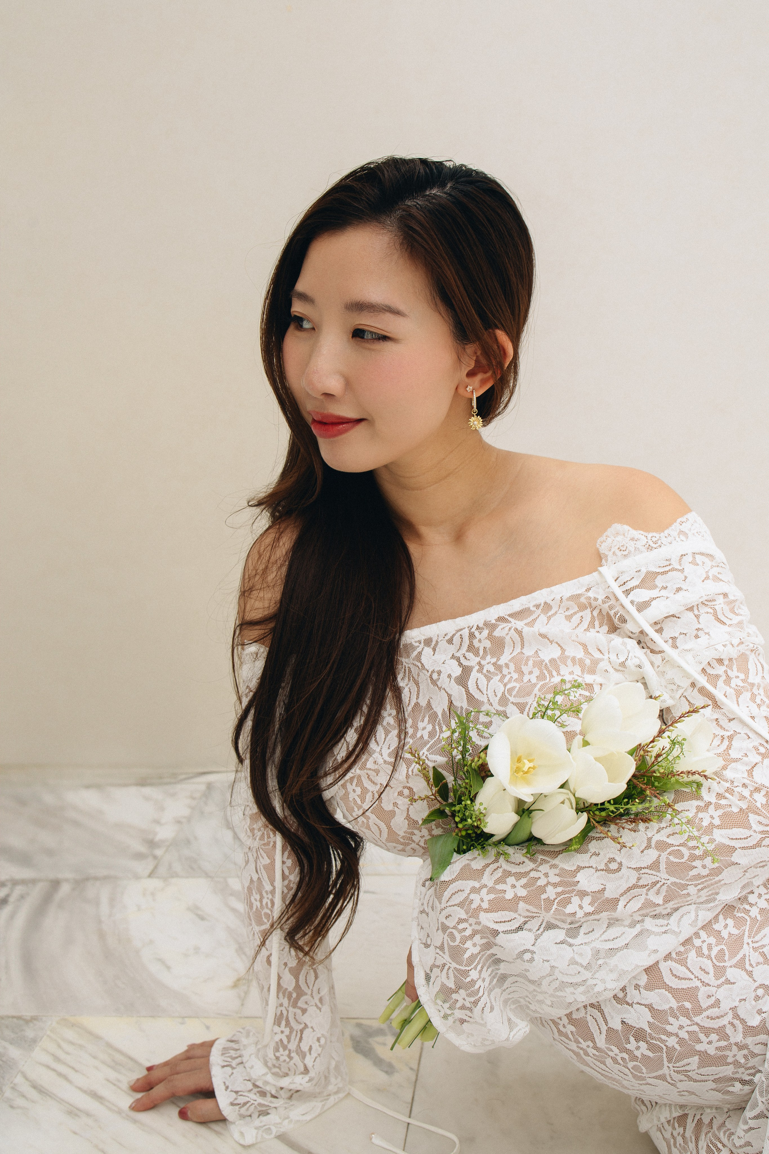 The Sweetest Anticipation. Family and wedding photographer in Bangkok, Thailand