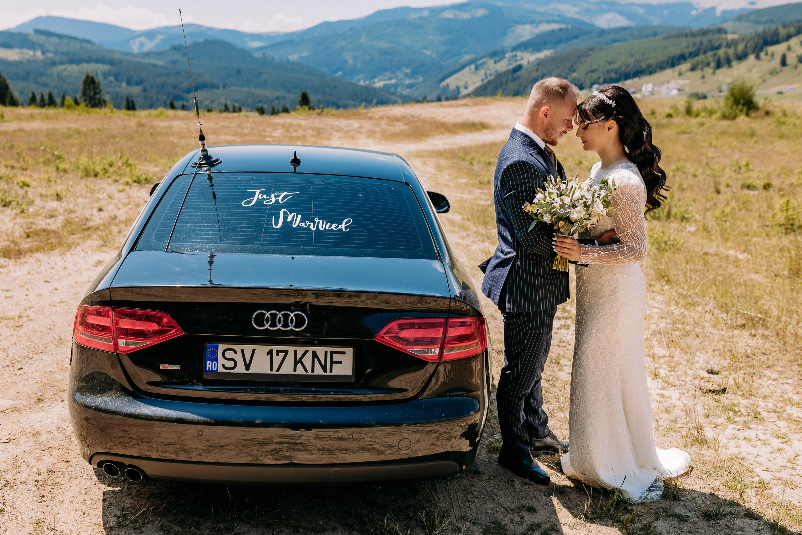 Nuntă Florinela & Răzvan. Acasa