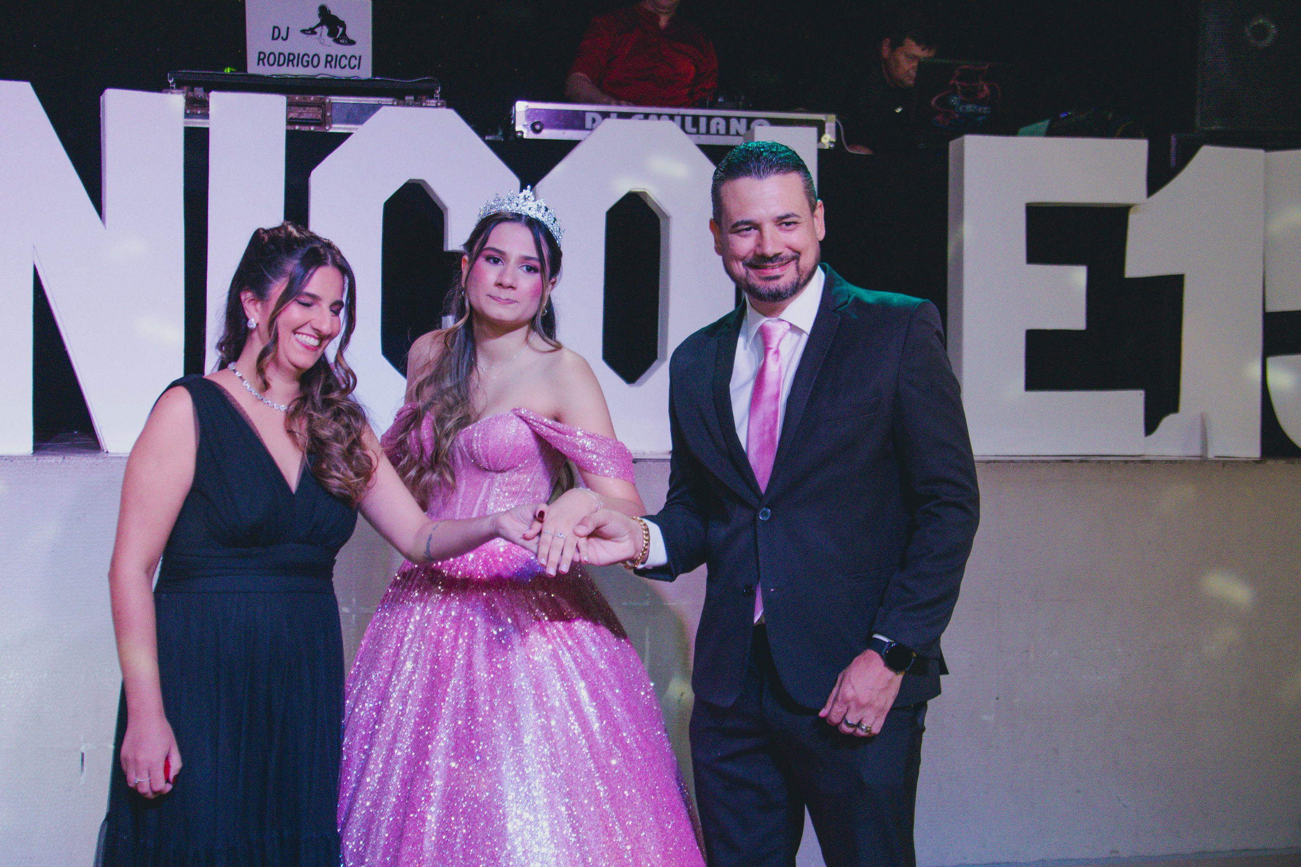 15 ANOS DE NICOLE. Fotógrafos de casamento. empresas, família em Catanduva SP e região, Casal Gonçales