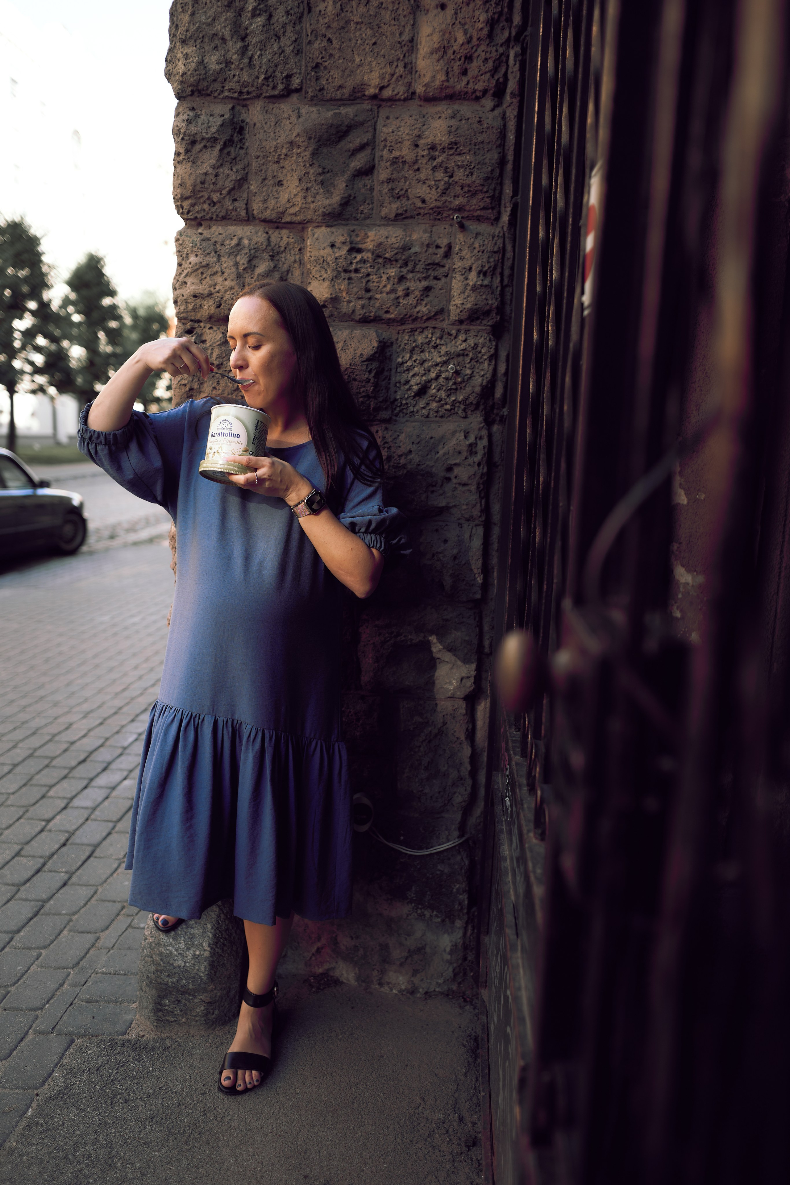 Portrait photographer in Riga. Photographer in Doha, Qatar