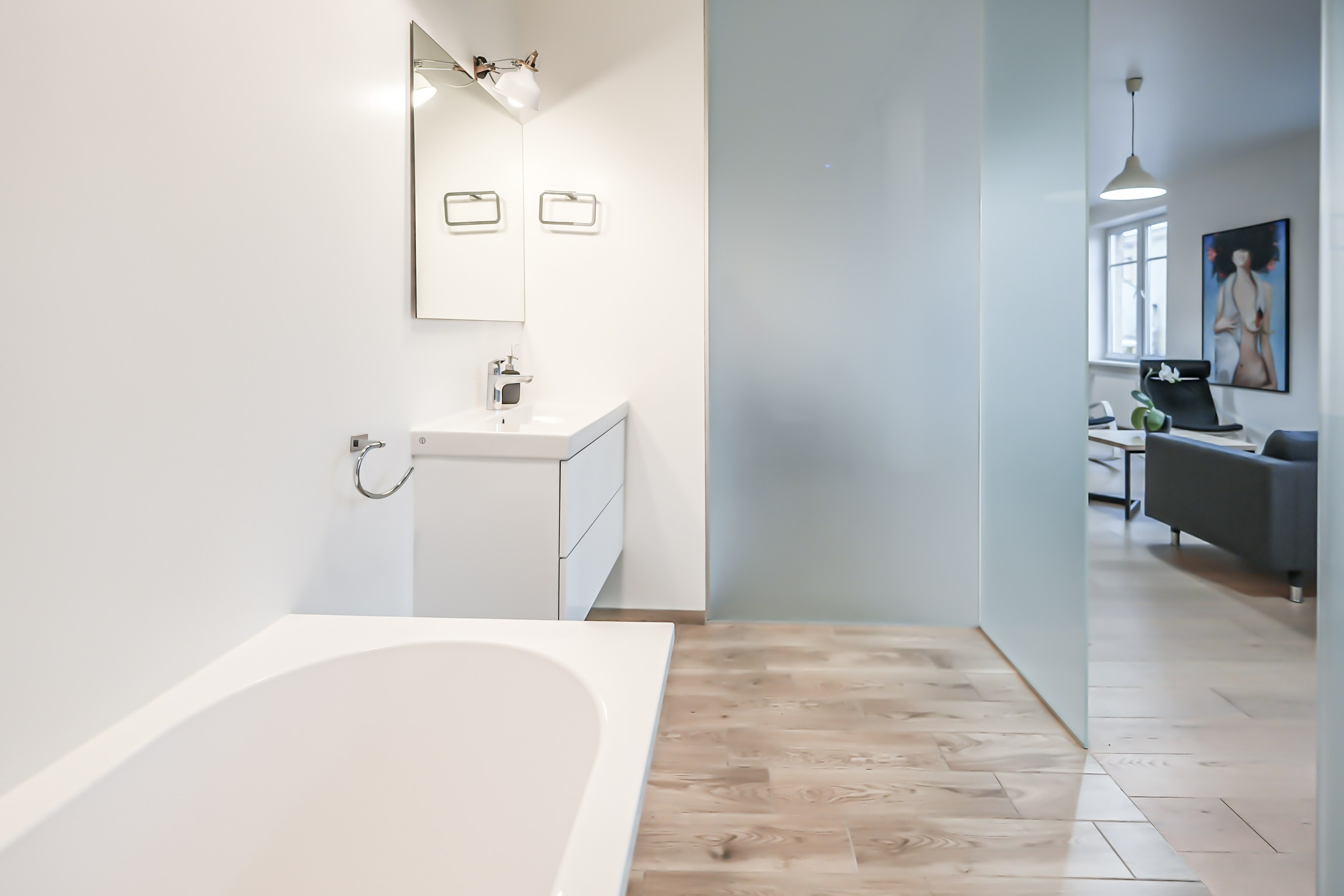 Butų, gyvenamųjų namų, komercinių patalpų fotografavimas. Elina Sapiega fotografė Vilniuje