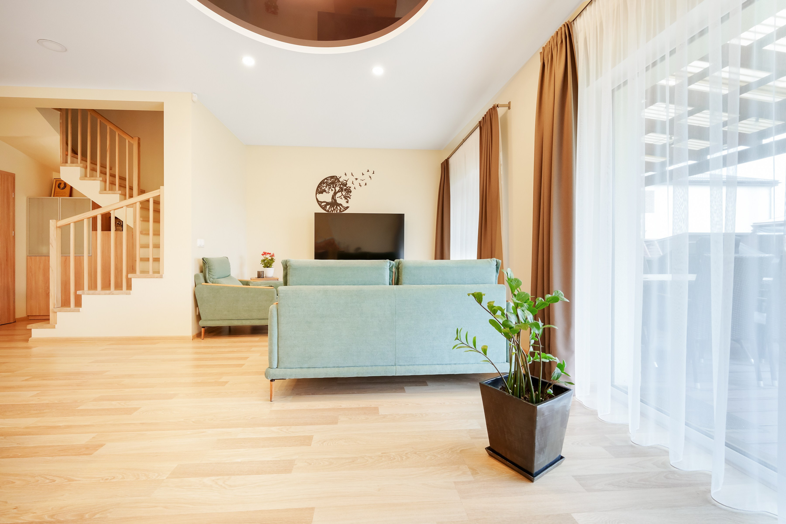 Tarandė. Elina Sapiega fotografė Vilniuje