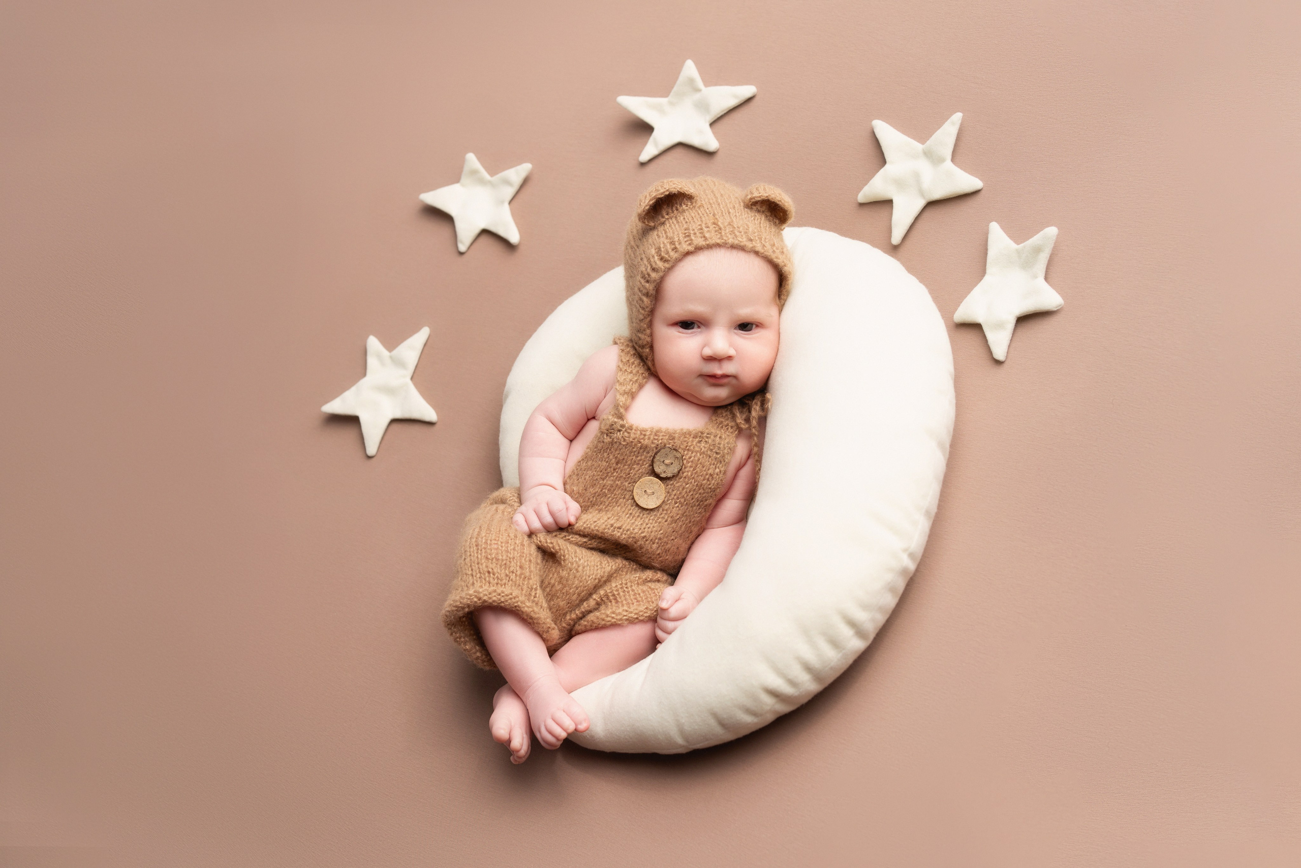 Hamza. Neugeborenenfotografin und Retoucher in Augsburg Nastassia Schneider