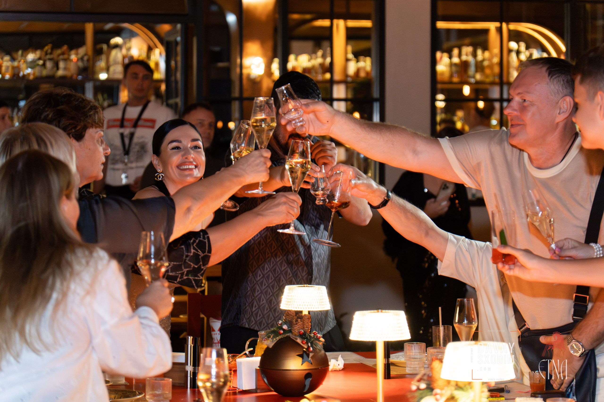 Новогодняя вечеринка | Фоторепортаж | Афиша | DAVAYSXODIM.com PHUKET. АФИША|ФОТОРЕПОРТАЖИ|ИВЕНТЫ|ПХУКЕТ