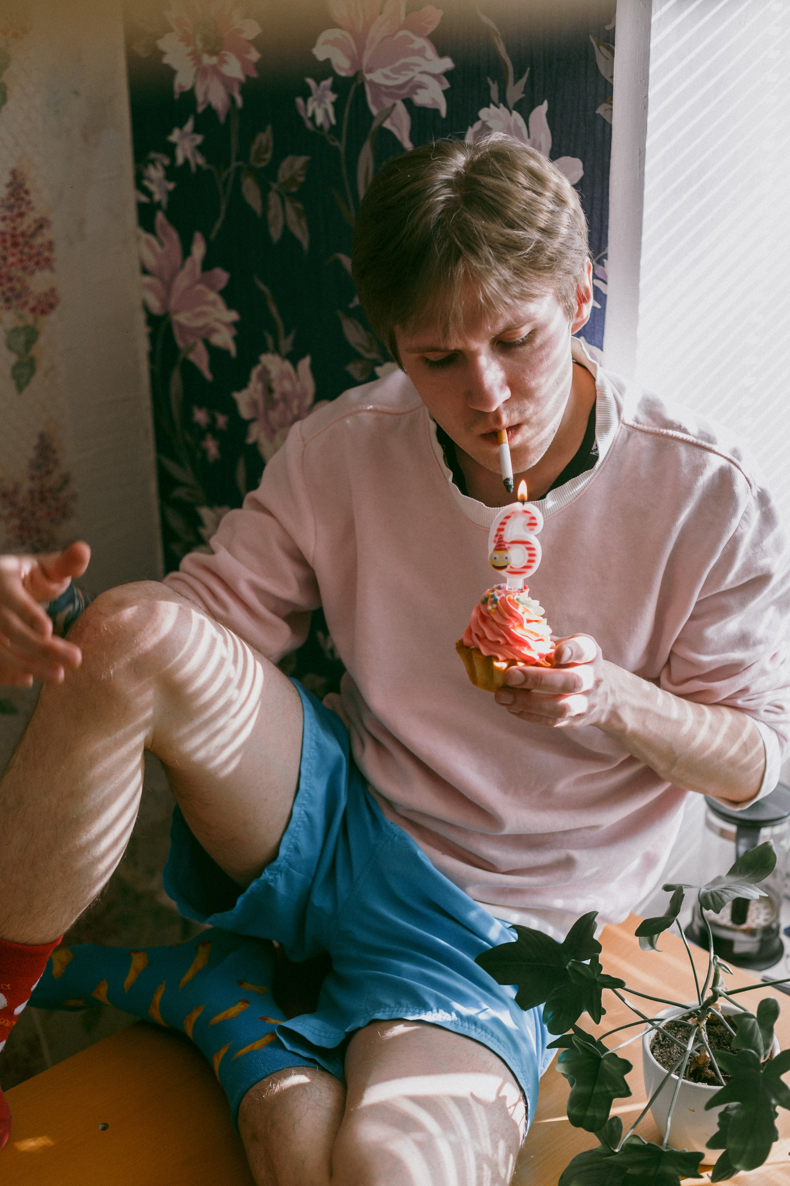 Sesión de fotos de retratos en casa. Fotógrafo de retrato, familia y reportajes en Valencia | España | Europa Vitalii Lumier