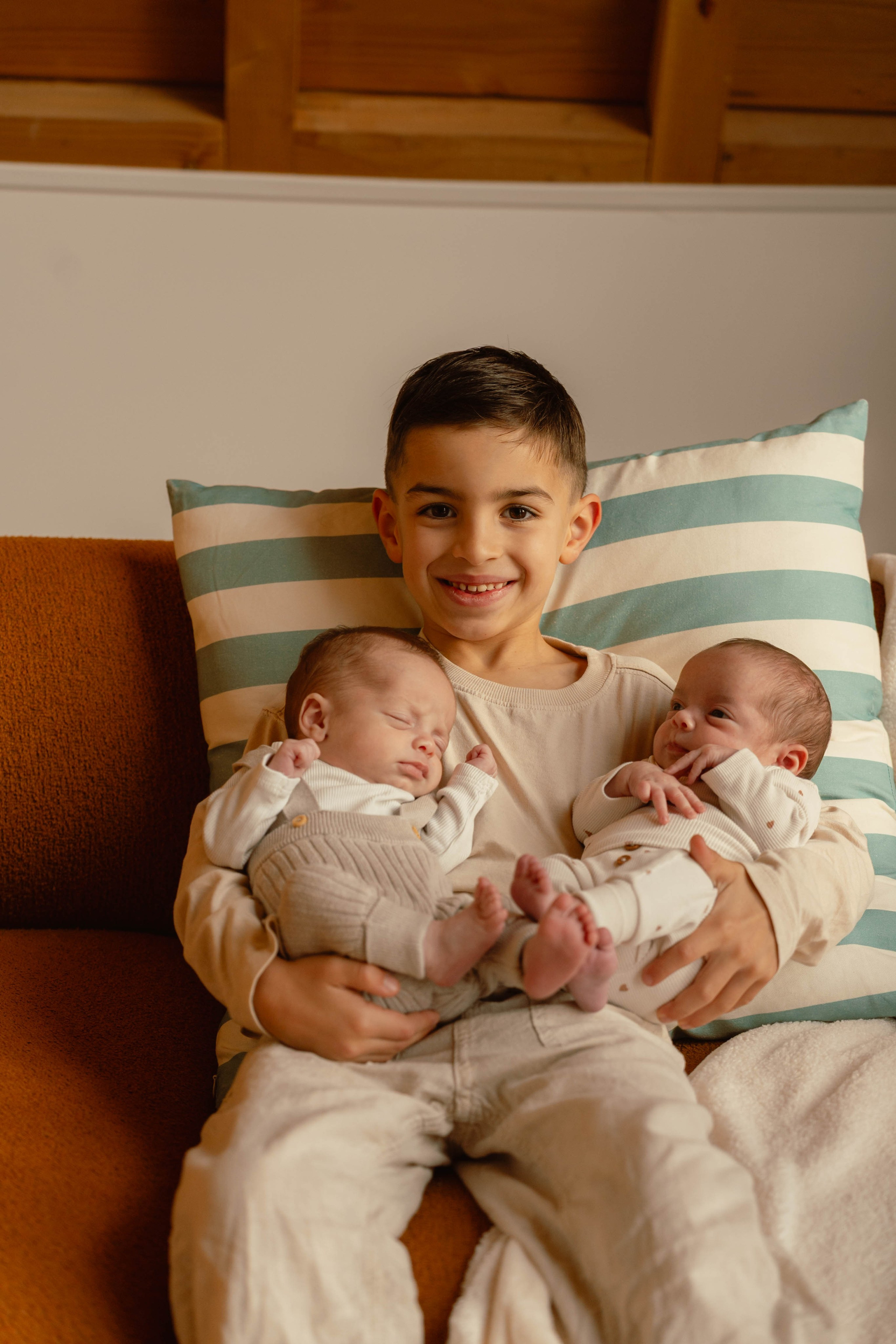 Salomé, Ludovic, Lou, Noah & Ava. Weeding photographer / event / portrait