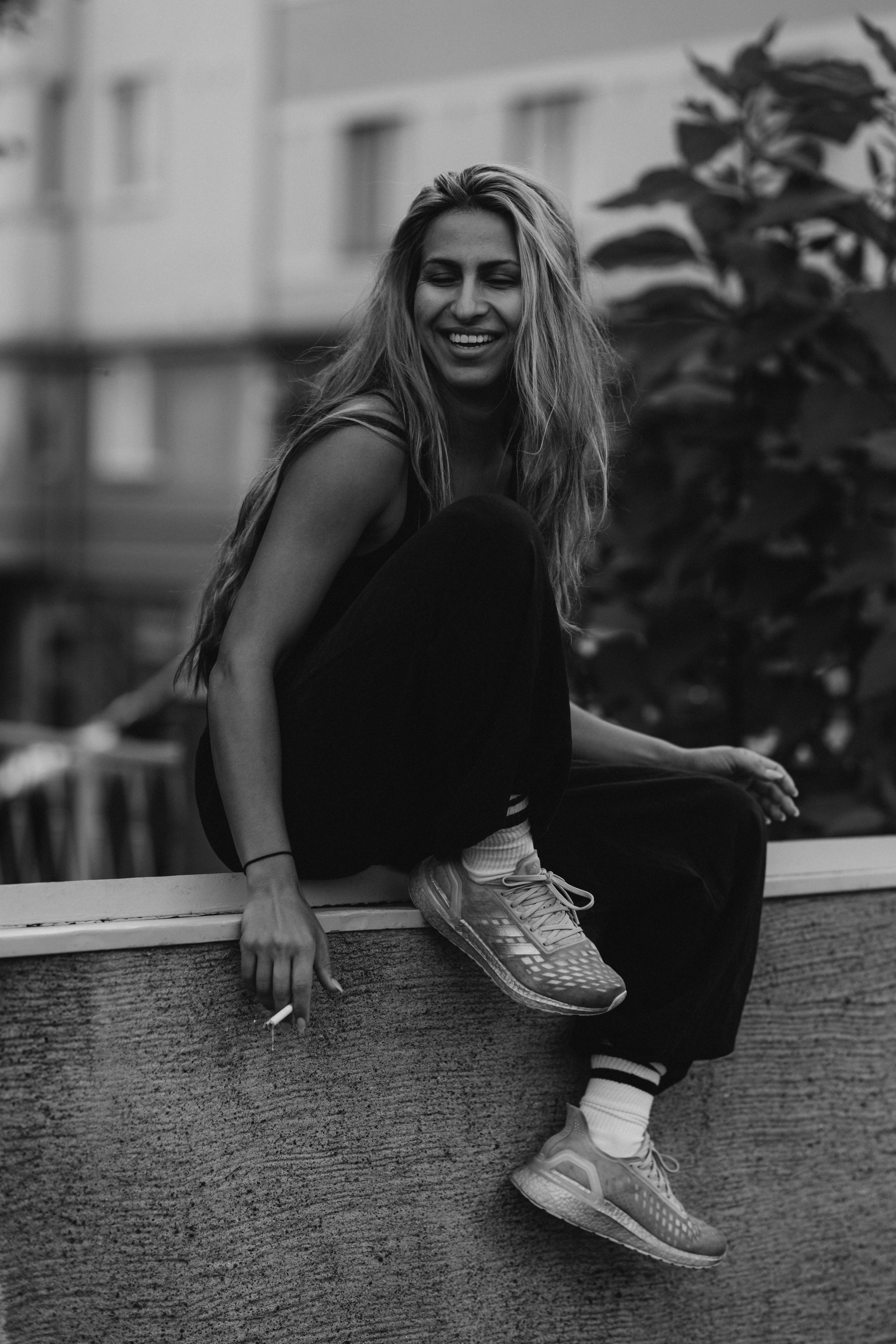 Mitra. Wedding and potrait photographer in Helsinki Vickan O