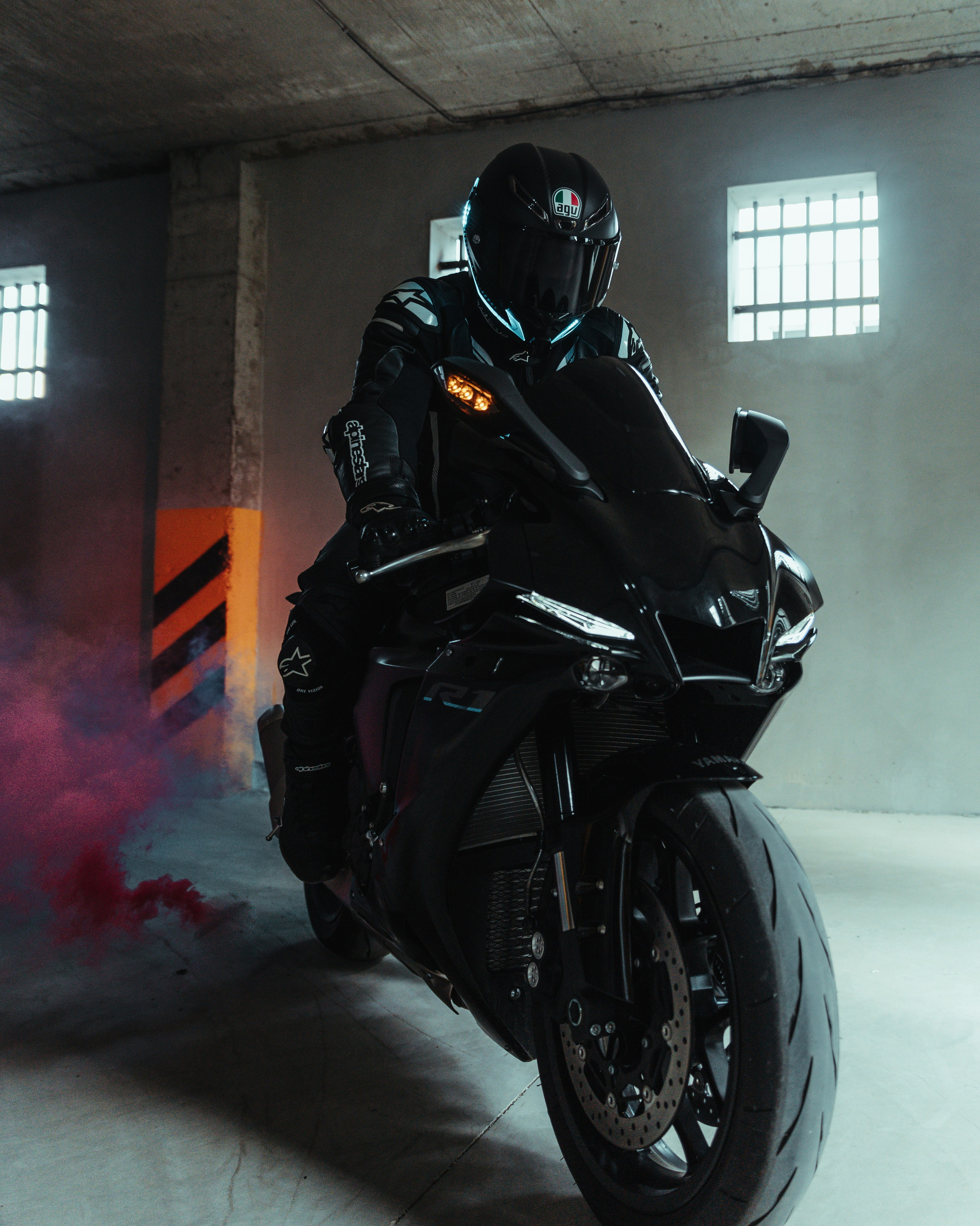 G E O R G E. Bspander