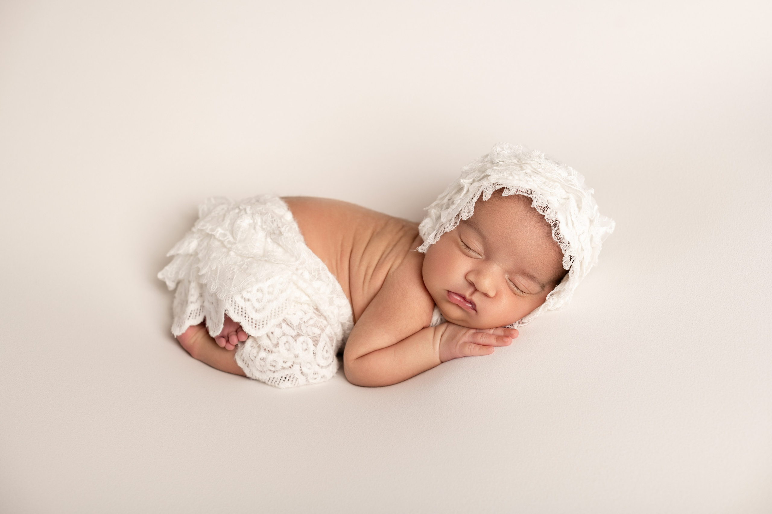Newborn. Newborn photographer Sacramento