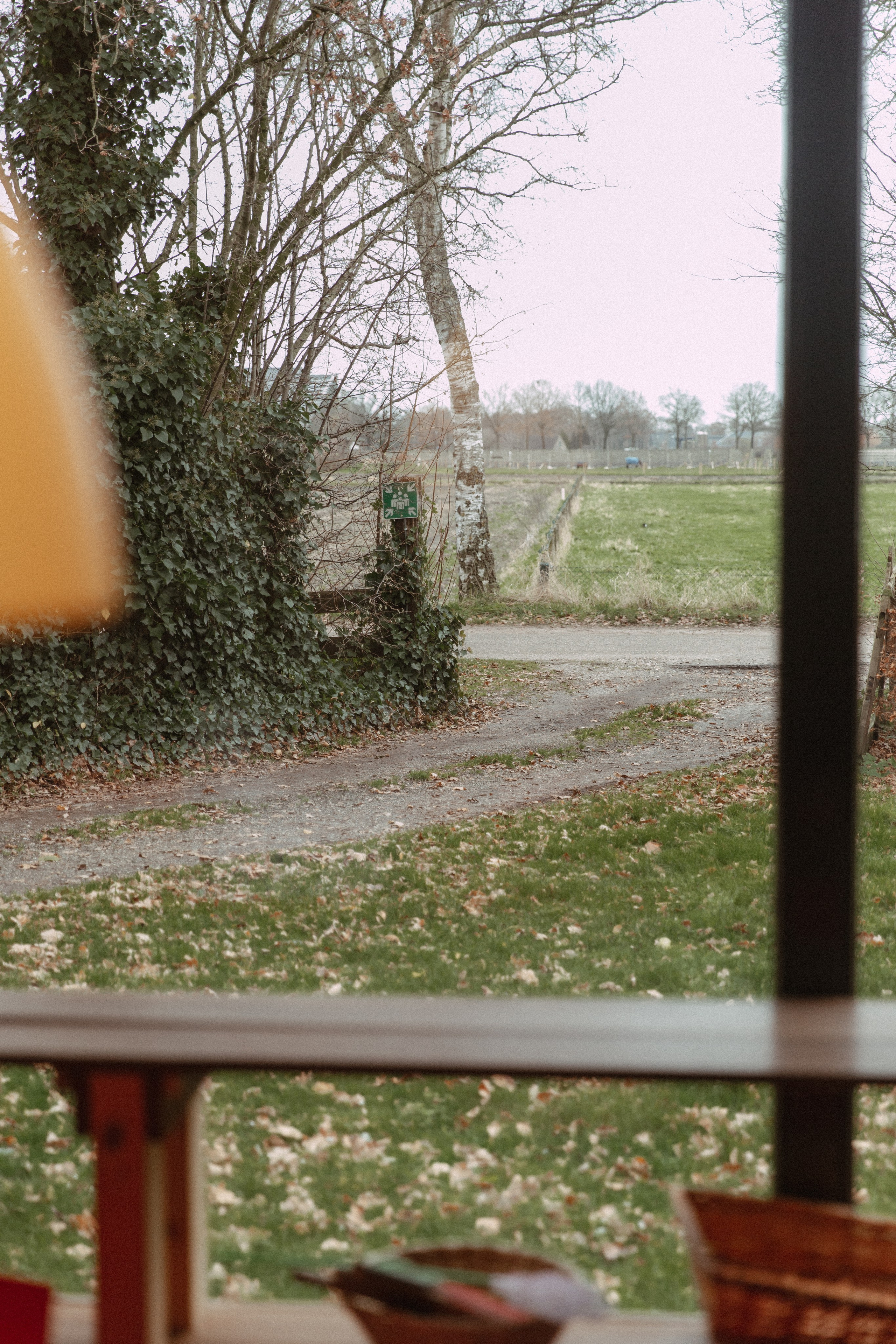 “Workweek” retreat reportage. True self