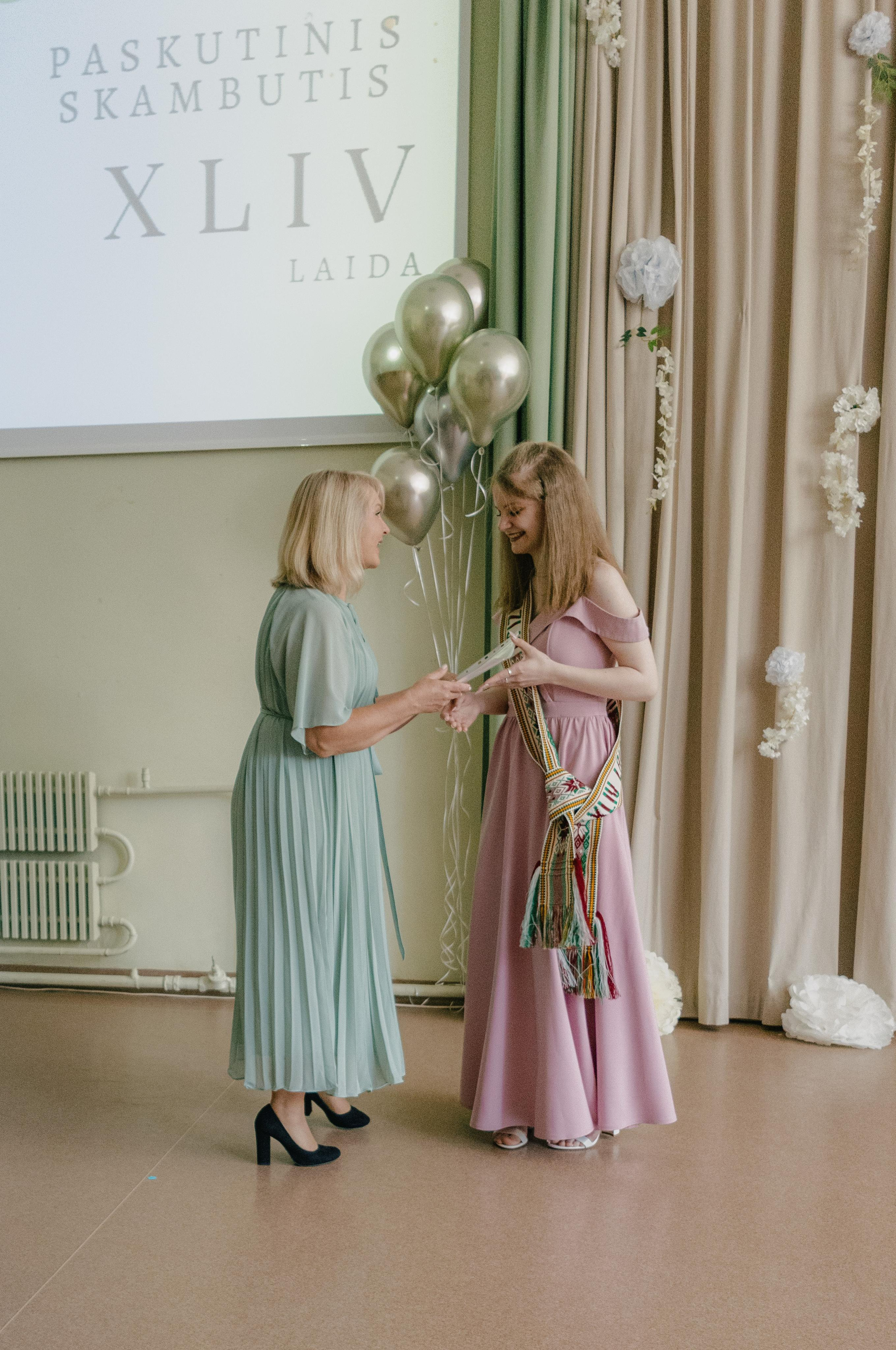 XLIV laida. Fotografė Aleksandra Samozvanova