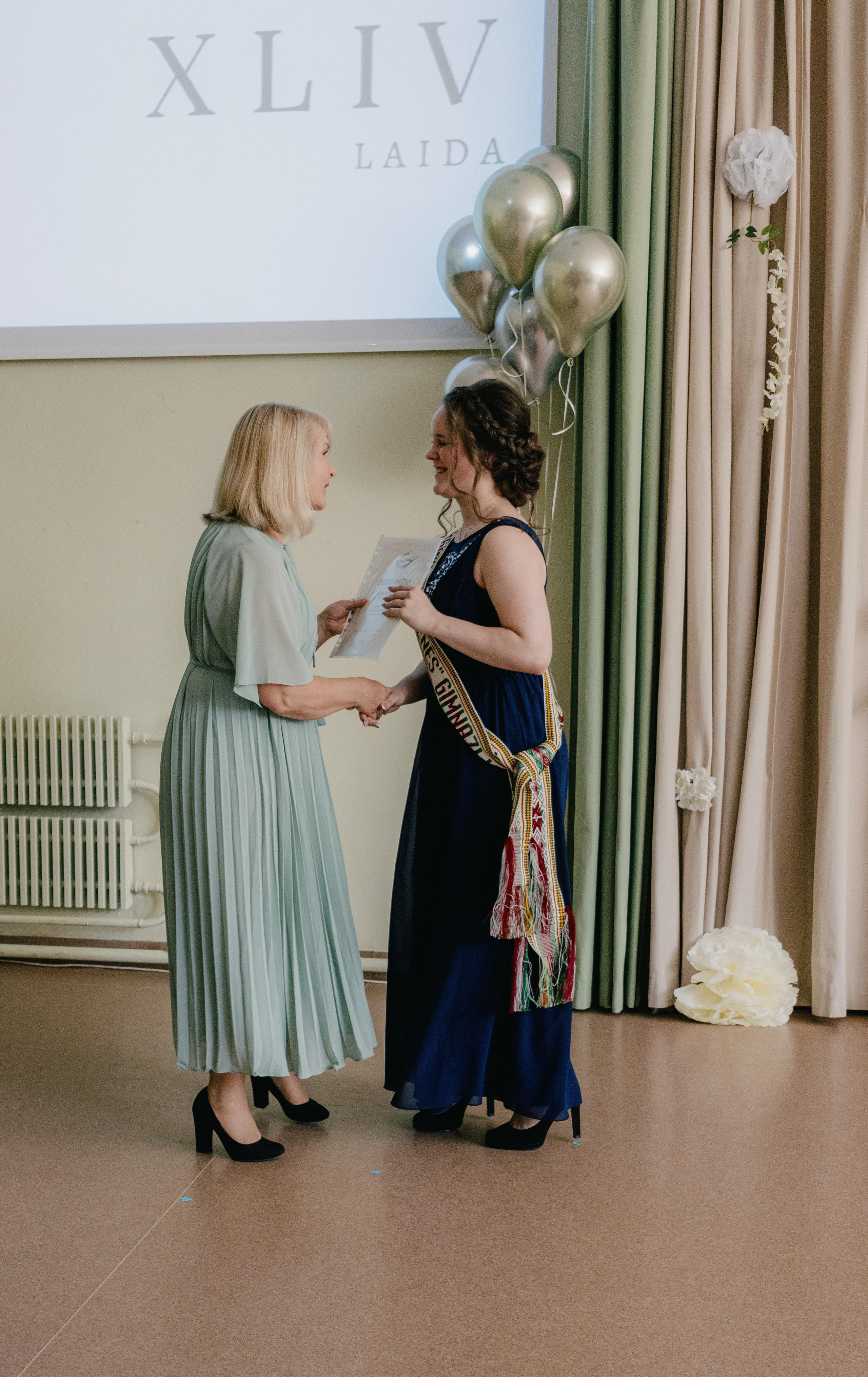 XLIV laida. Fotografė Aleksandra Samozvanova