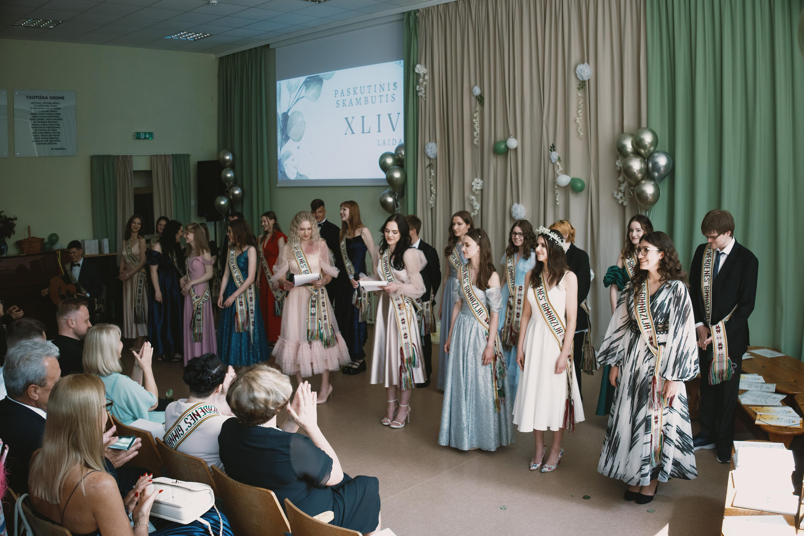 XLIV laida. Fotografė Aleksandra Samozvanova