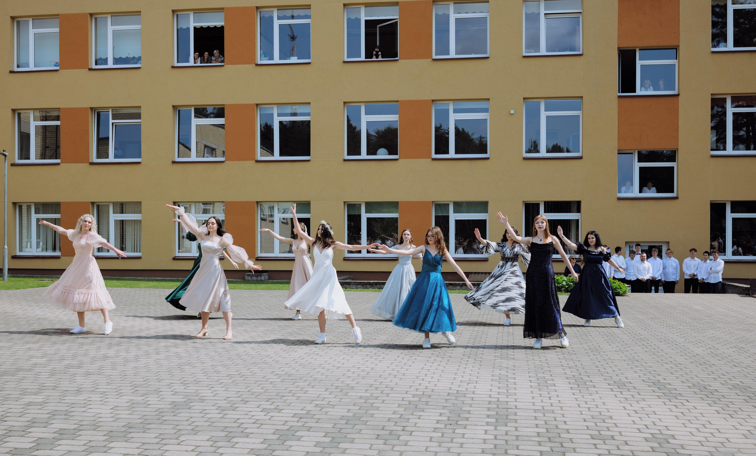 XLIV laida. Fotografė Aleksandra Samozvanova