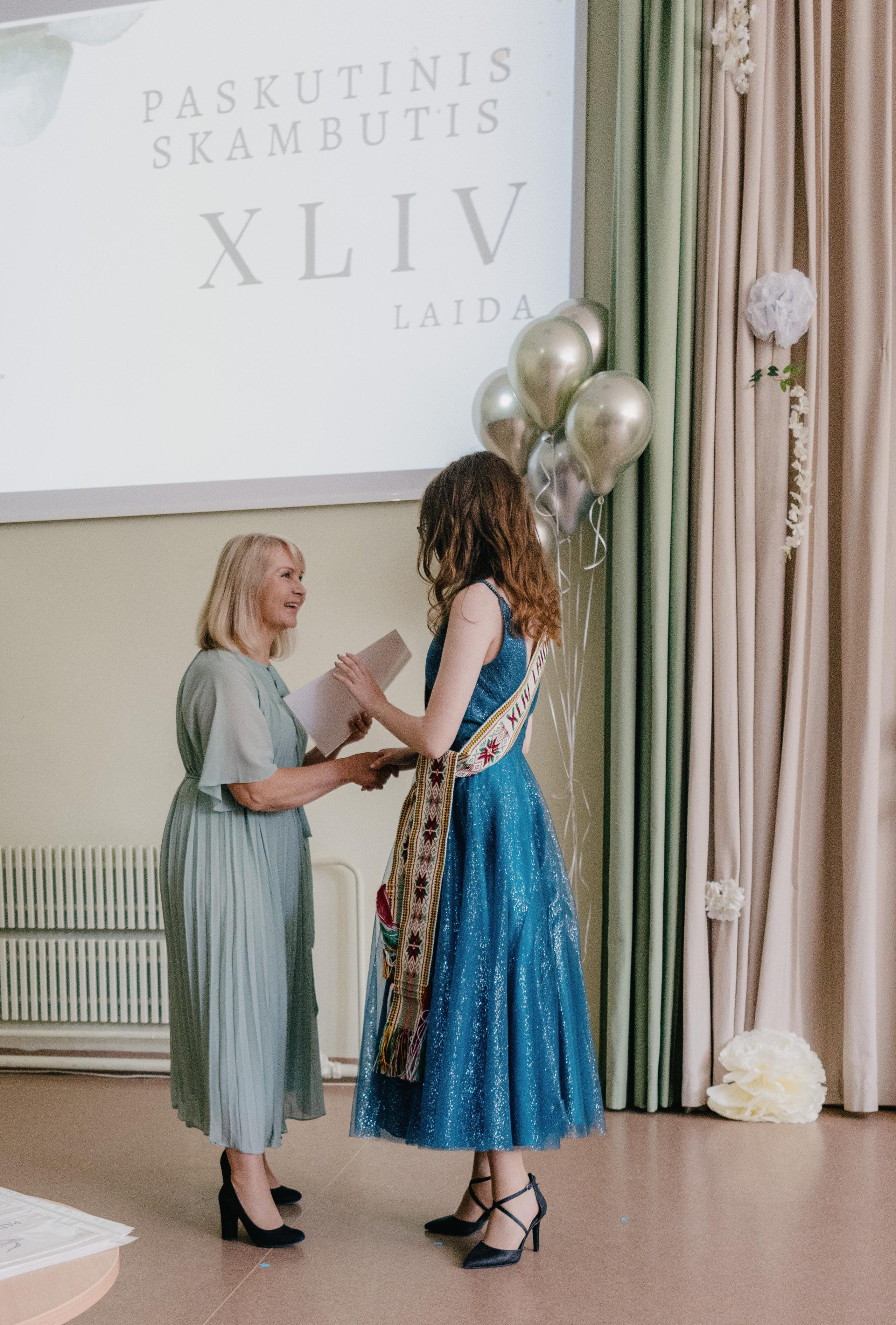 XLIV laida. Fotografė Aleksandra Samozvanova