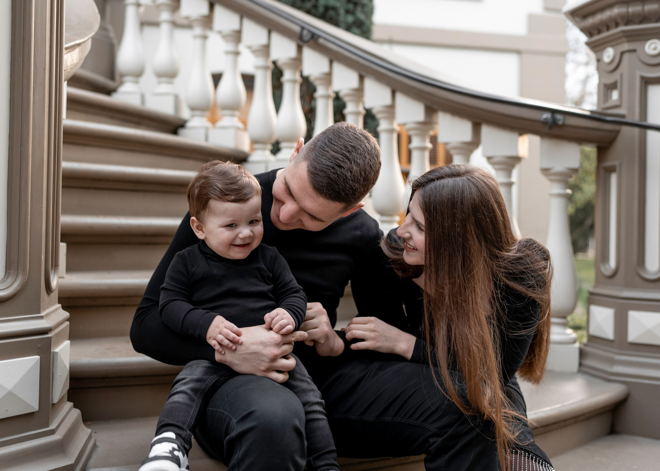 Artem, Nadia & Elisha. Family photographer in Sacramento | Sofia Pavenko
