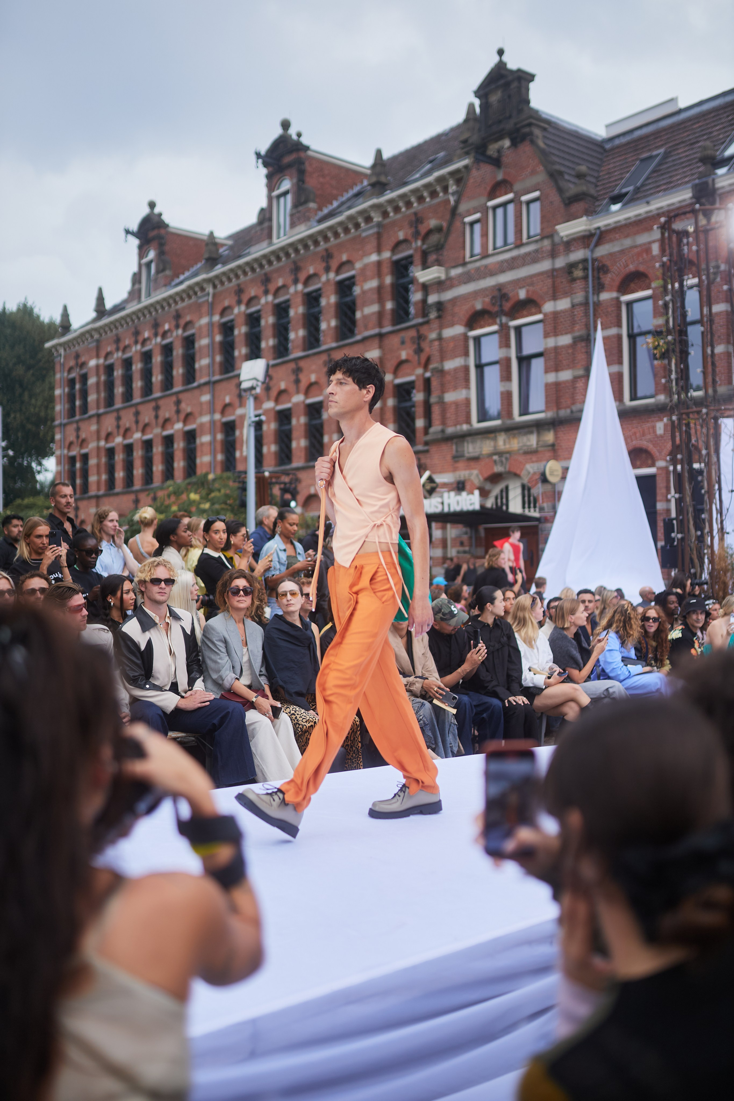 Amsterdam Fashion Week 3.09. Professionele Portret- en Zakelijke Fotograaf in Nederland | Amsterdam, Den Haag, Leiden, Zoetermeer