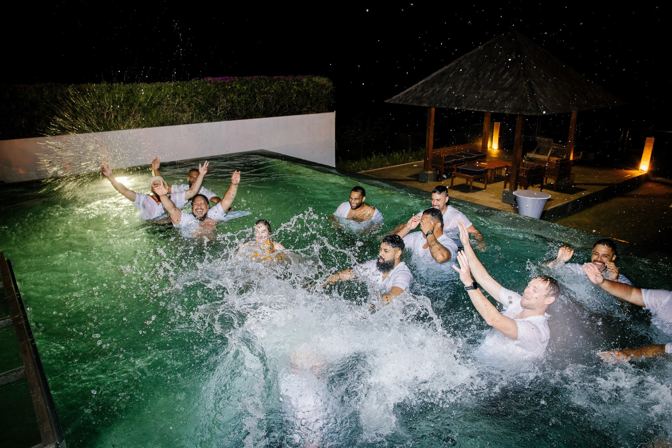 Big funny wedding with guests in paradise Bali island. Get.it.feel — Aesthetic Photography and Videography