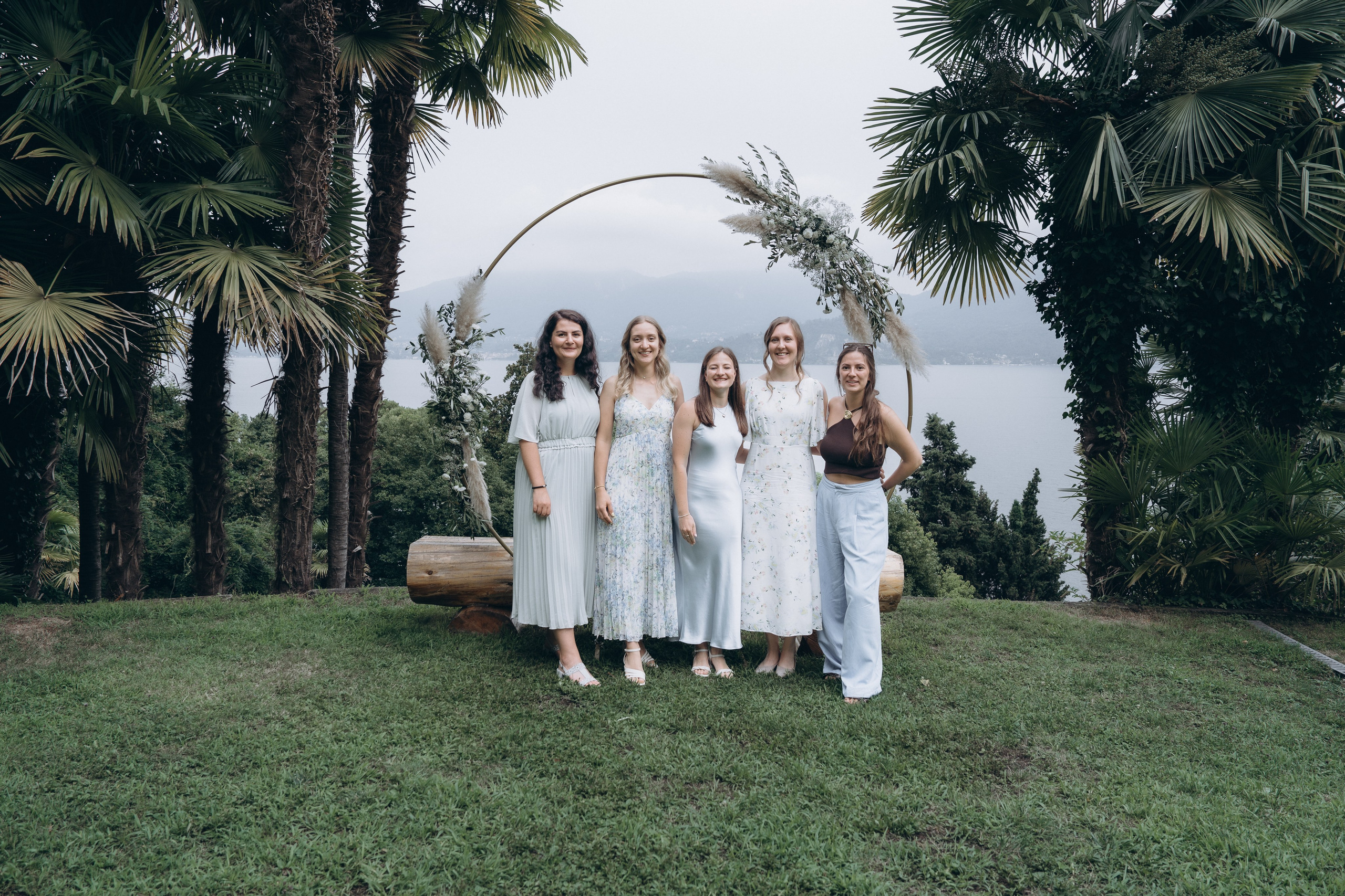 LAURA AND DOMENIK_LAKE MAGGIORE. PHOTOGRAPHER IN ITALY