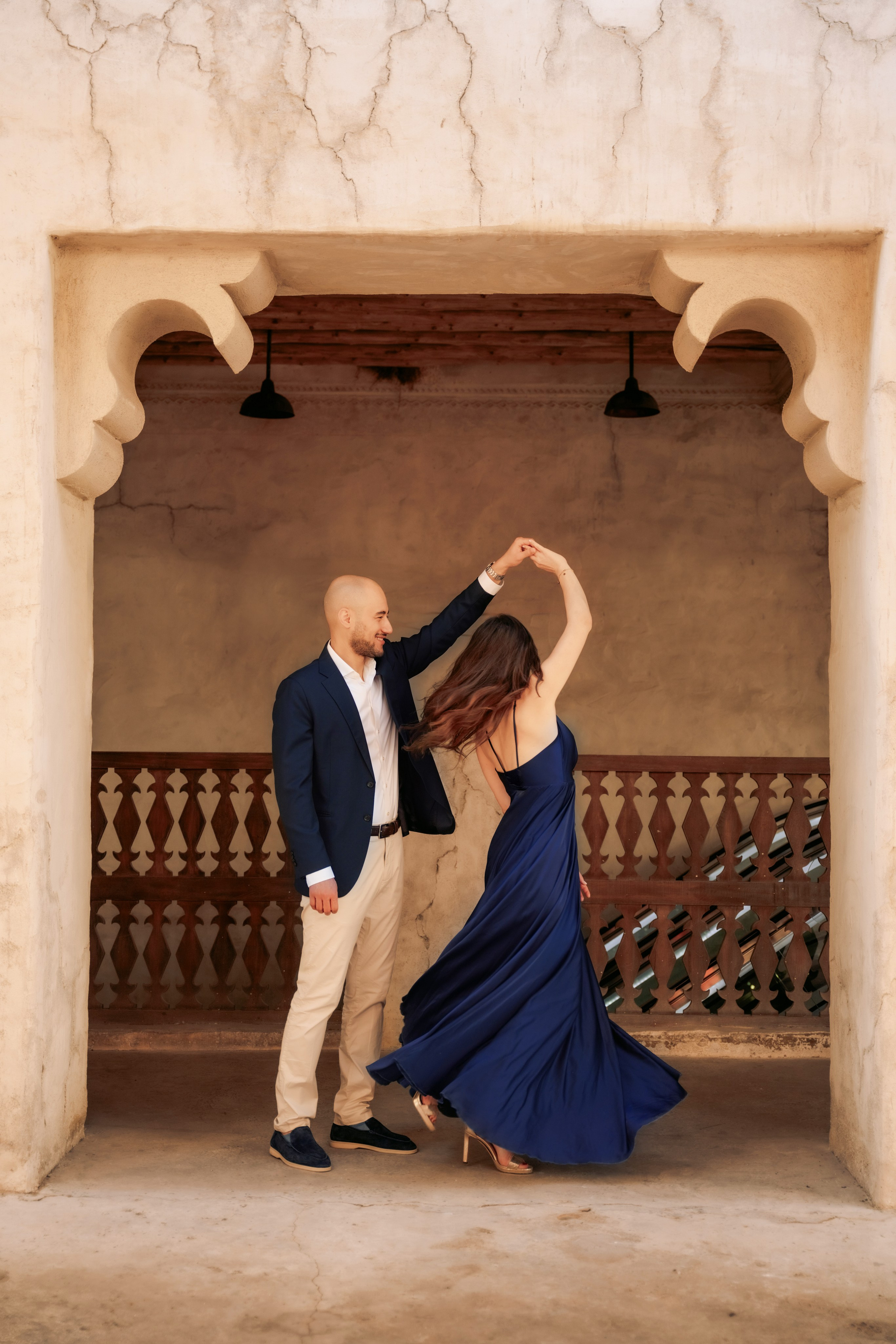 Old Dubai, New Love. Angela Iakovleva — Family Photographer in Dubai