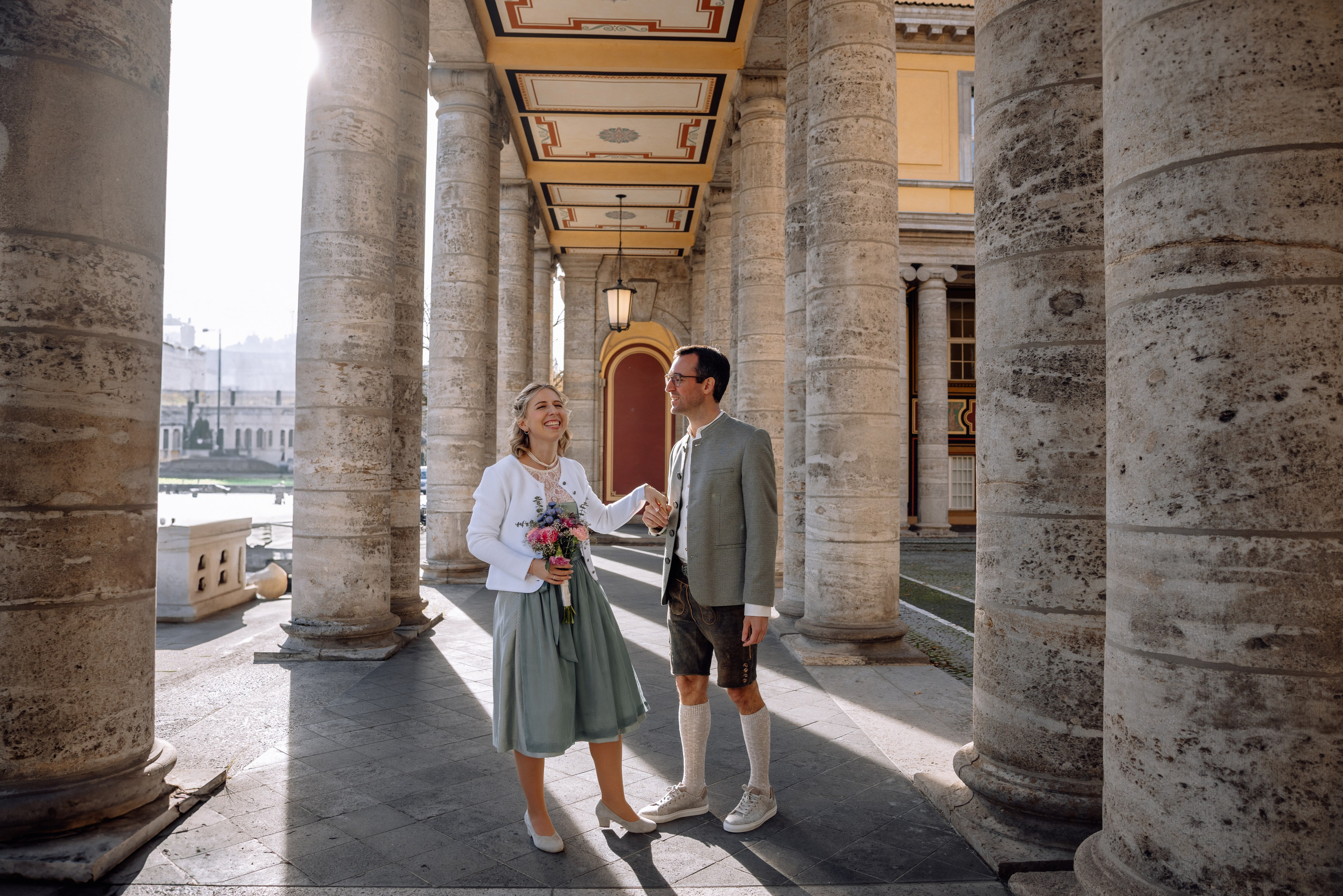 Herbsthochzeit im Standesamt Schwabing. Hochzeitsfotograf München Taufe Familienfotograf Tanja Mauke