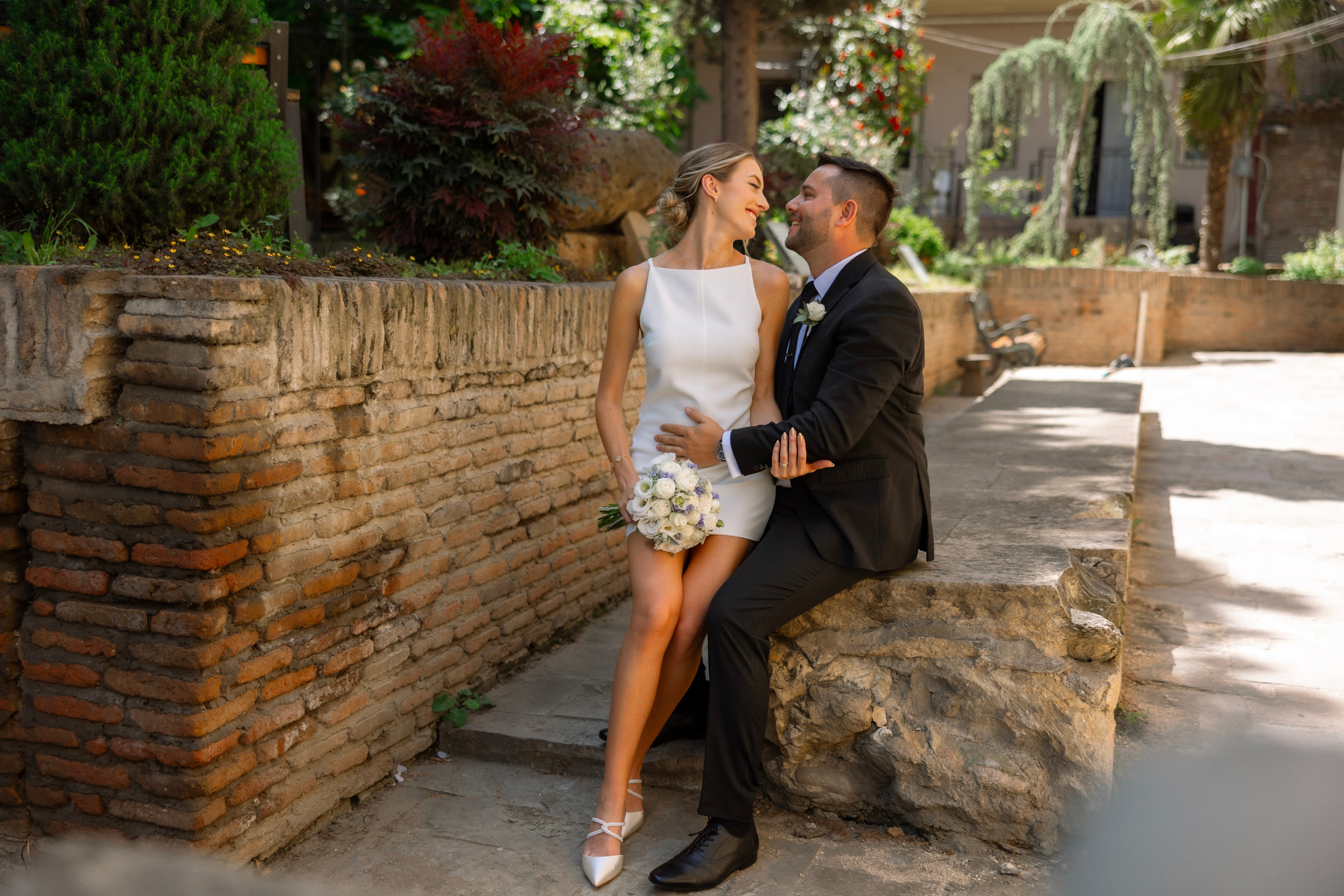 Lovely moments in Tbilisi. Wedding photographer in Tbilisi Ioseb Mamniashvili