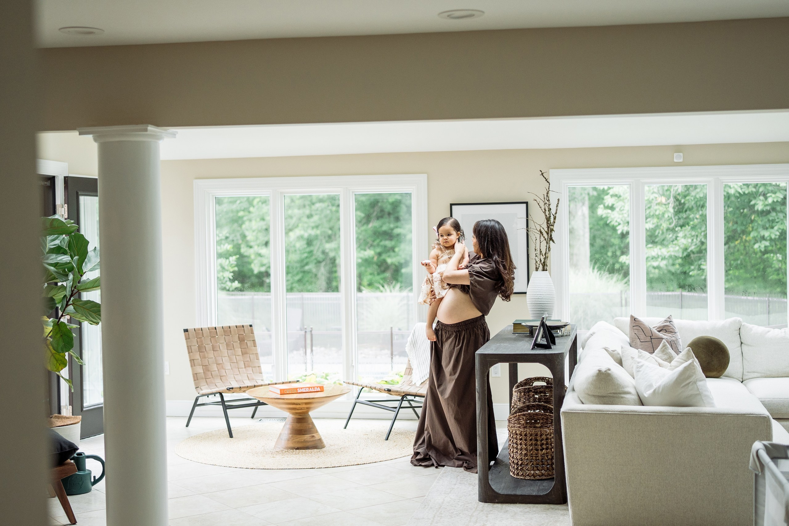 Natasha. At home. Alisa Tant — Family and newborn photographer Bucks County, Montgomery county, Philadelphia, NJ
