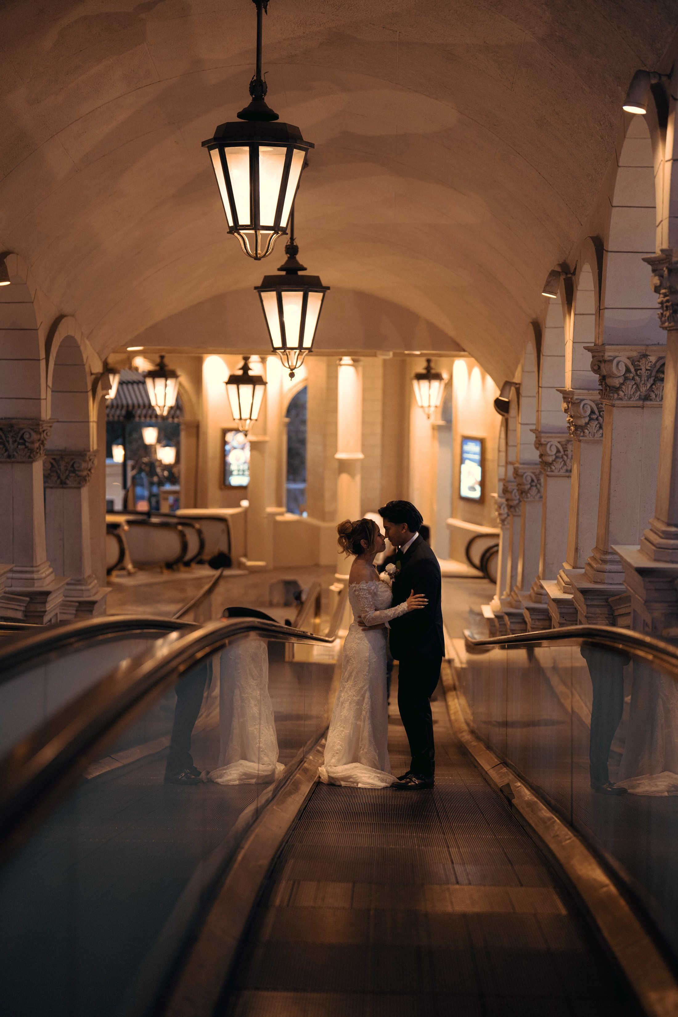 A&R. Wedding & elopement photographer Viktoriya Kravtsov. Las Vegas