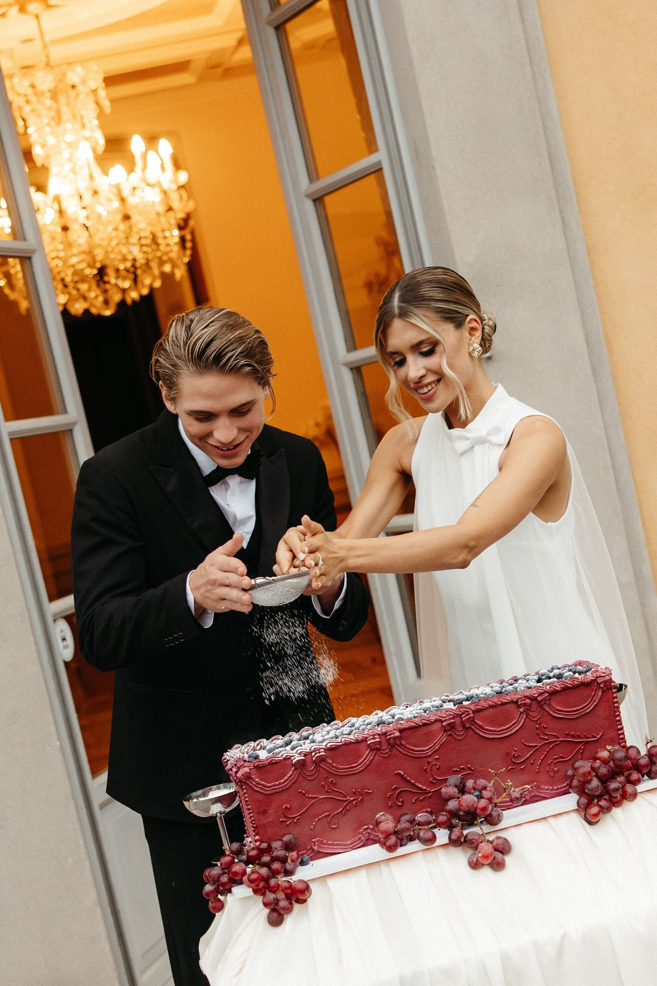 Melania & Matteo. Premium Wedding Photographer Iași