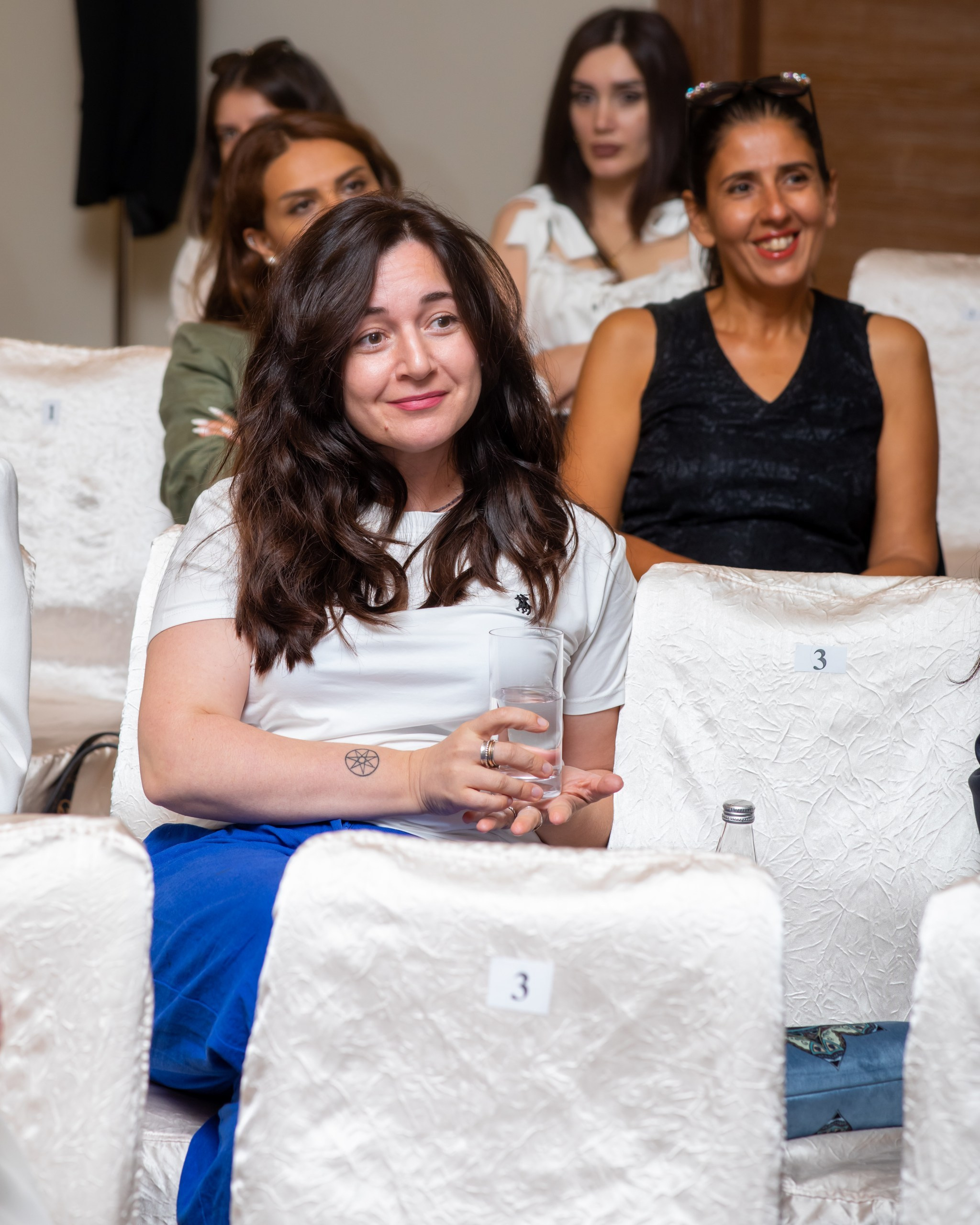 Laura Omuralieva — “The Woman of the New Age and Her Meta-Skills”. Fotograf Baku