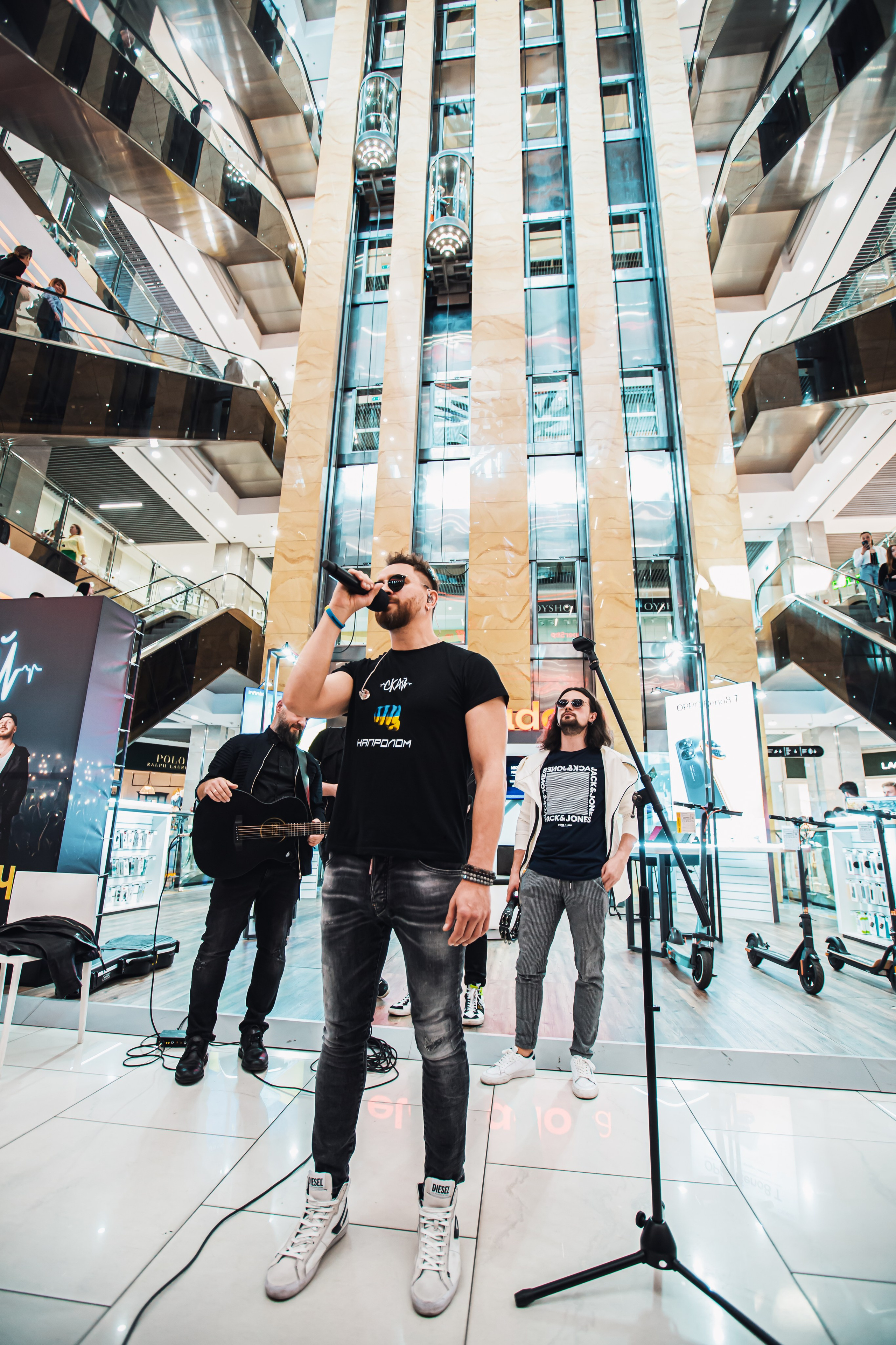 Скай. Репортажний фотограф/анімаліст КИЇВ