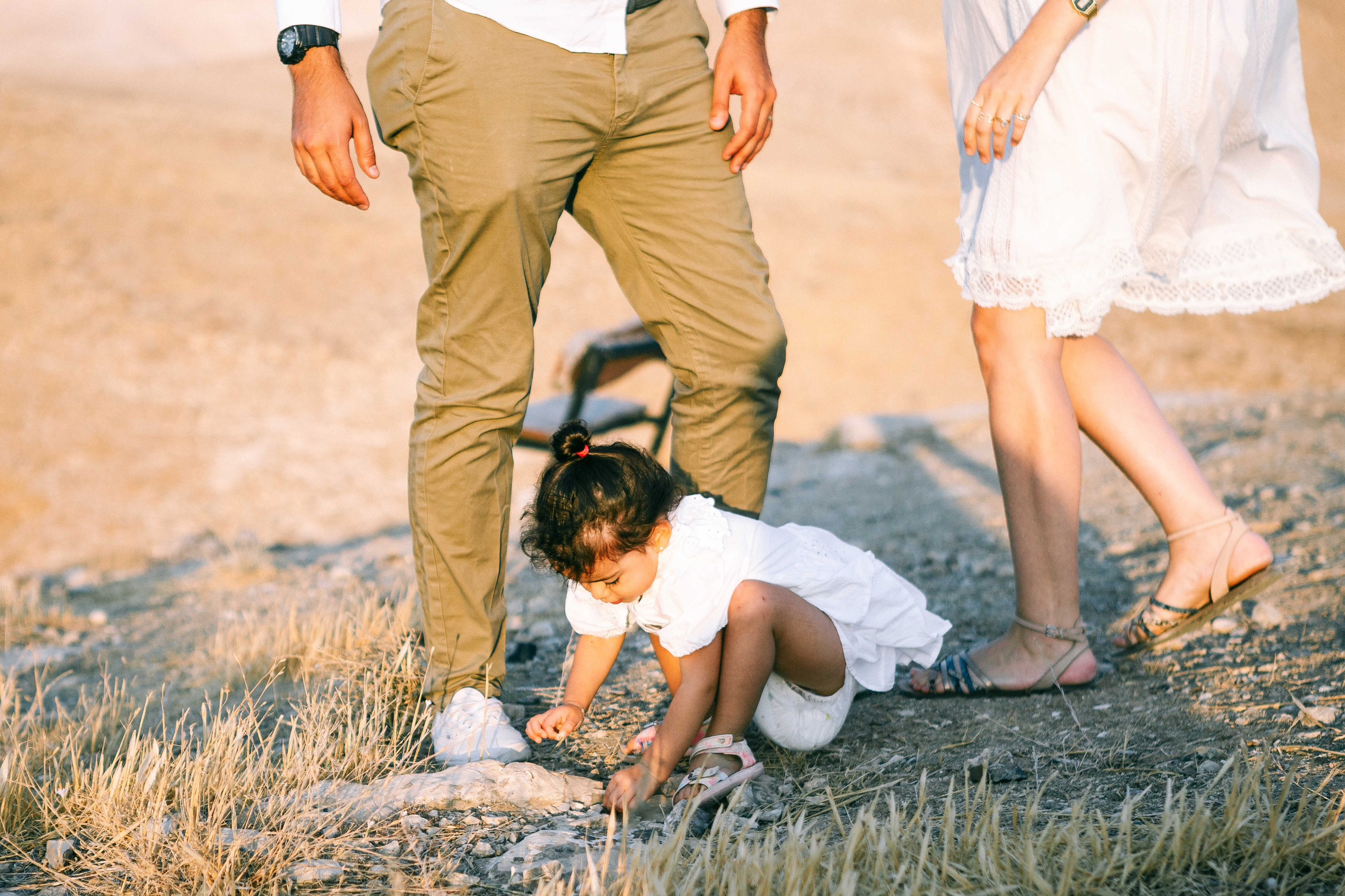 PREGNANT PHOTOSESSION IN THE DESERT. PHOTOGRAPHER IN ISRAEL