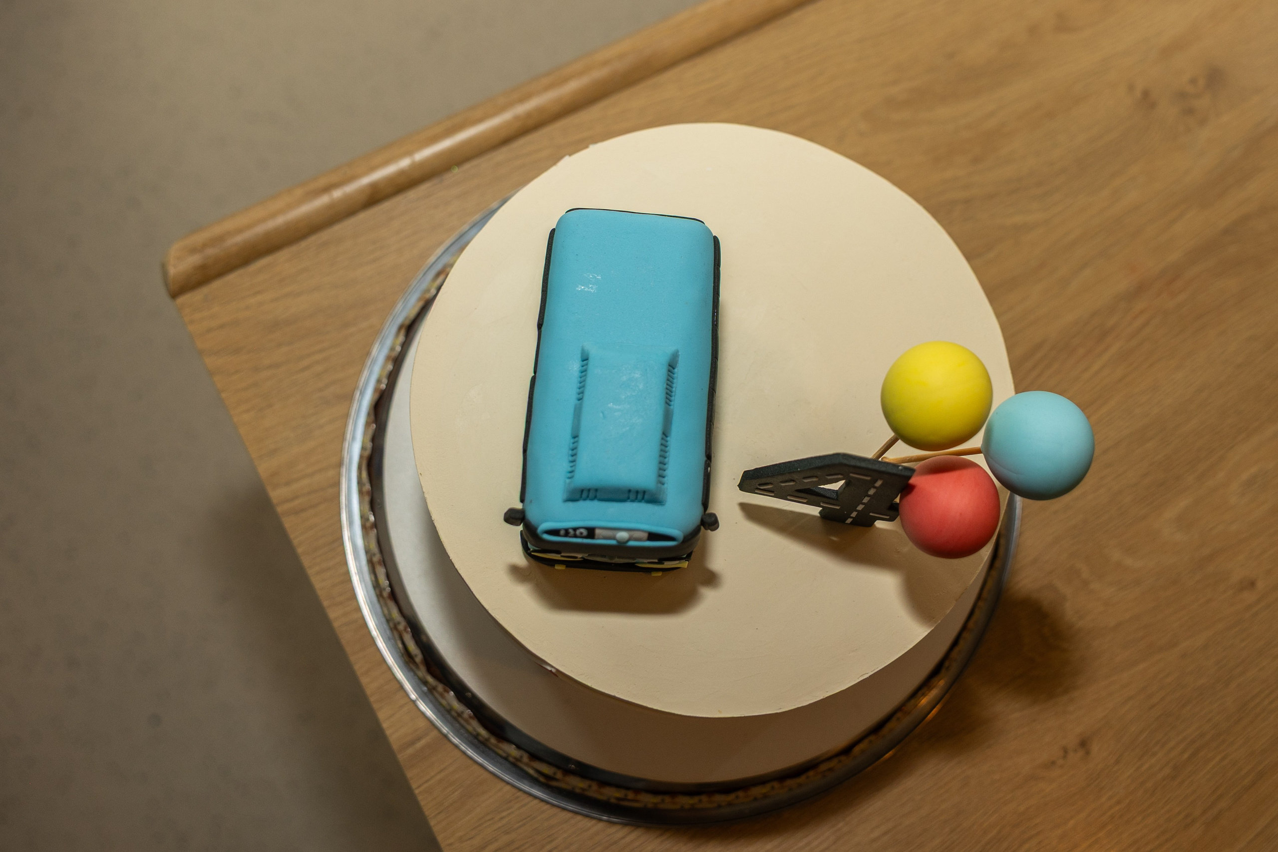 День рождения Артёма 24 января 2026 года. Семейный и детский фотограф в Варшаве Мила Бобровская