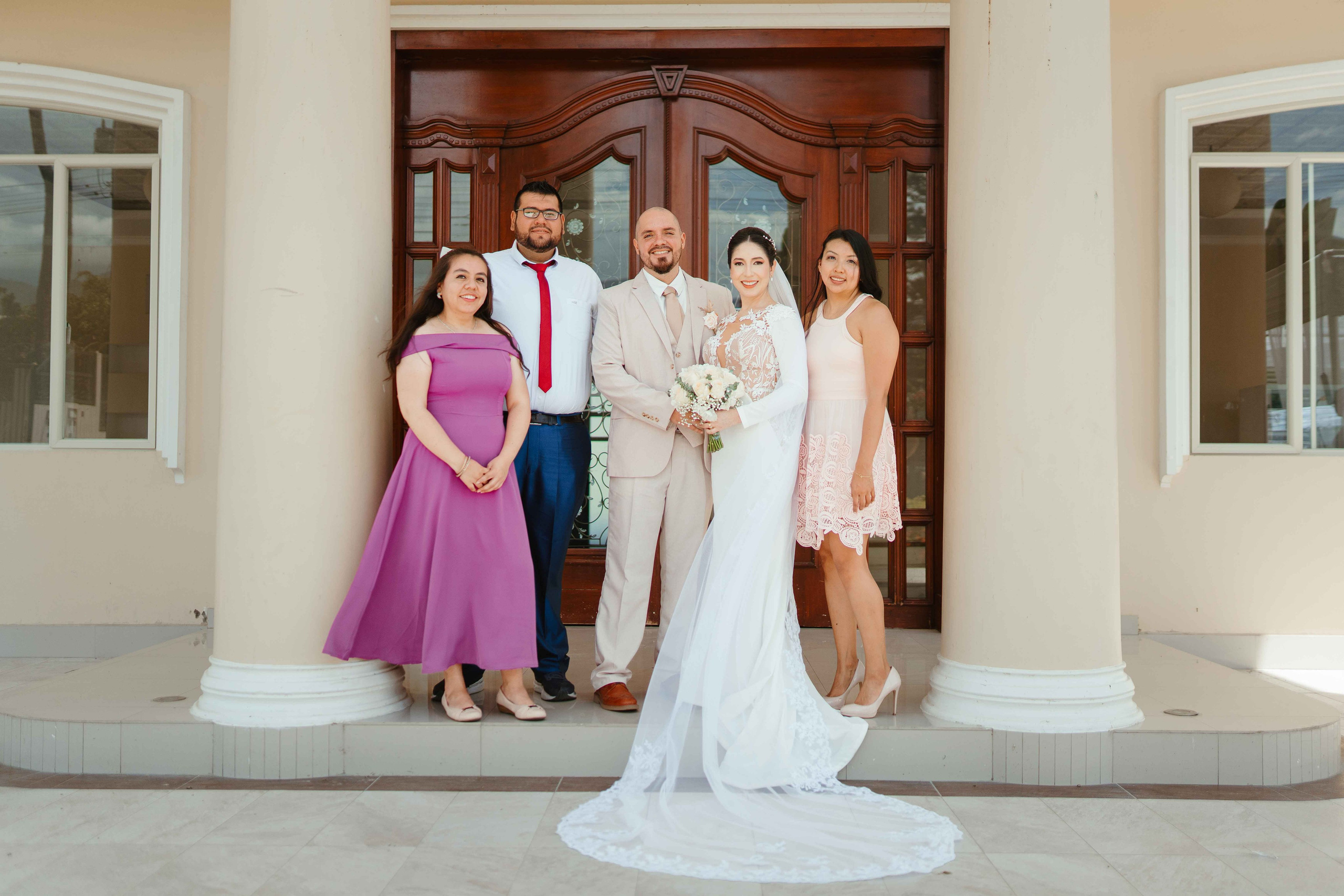 Karina y Daniel. Fotógrafo de bodas en Loja Ecuador | Piero Alvarez PH