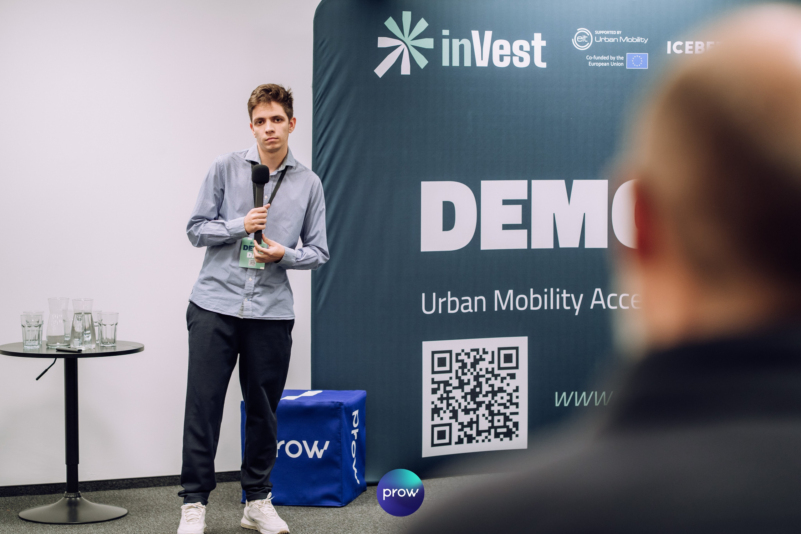 InVest DemoDay @ Cowork. Cozac Cristian Photographer