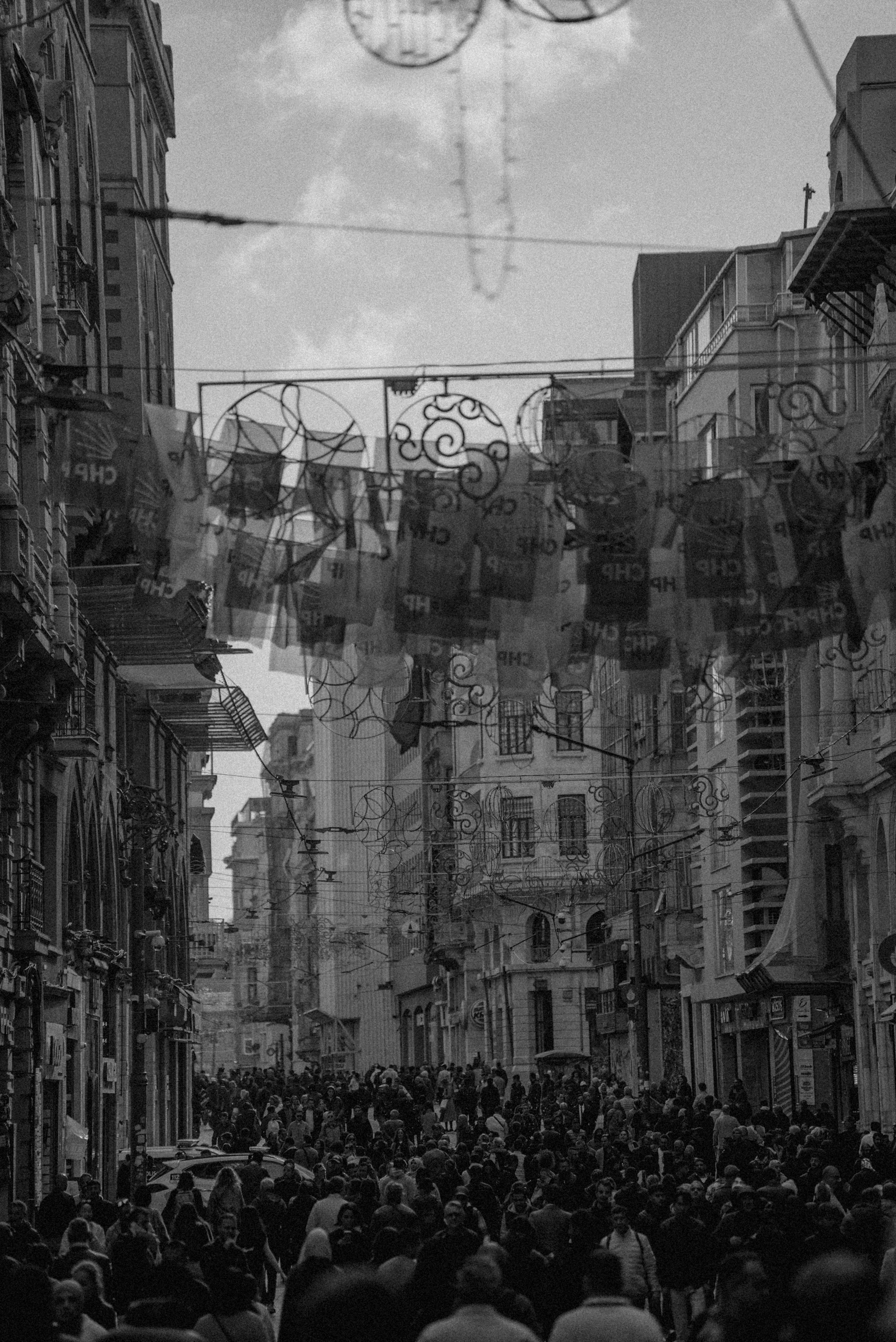 СТАМБУЛ. Стрит-фотография, полная абсурда, идиотизма и красоты