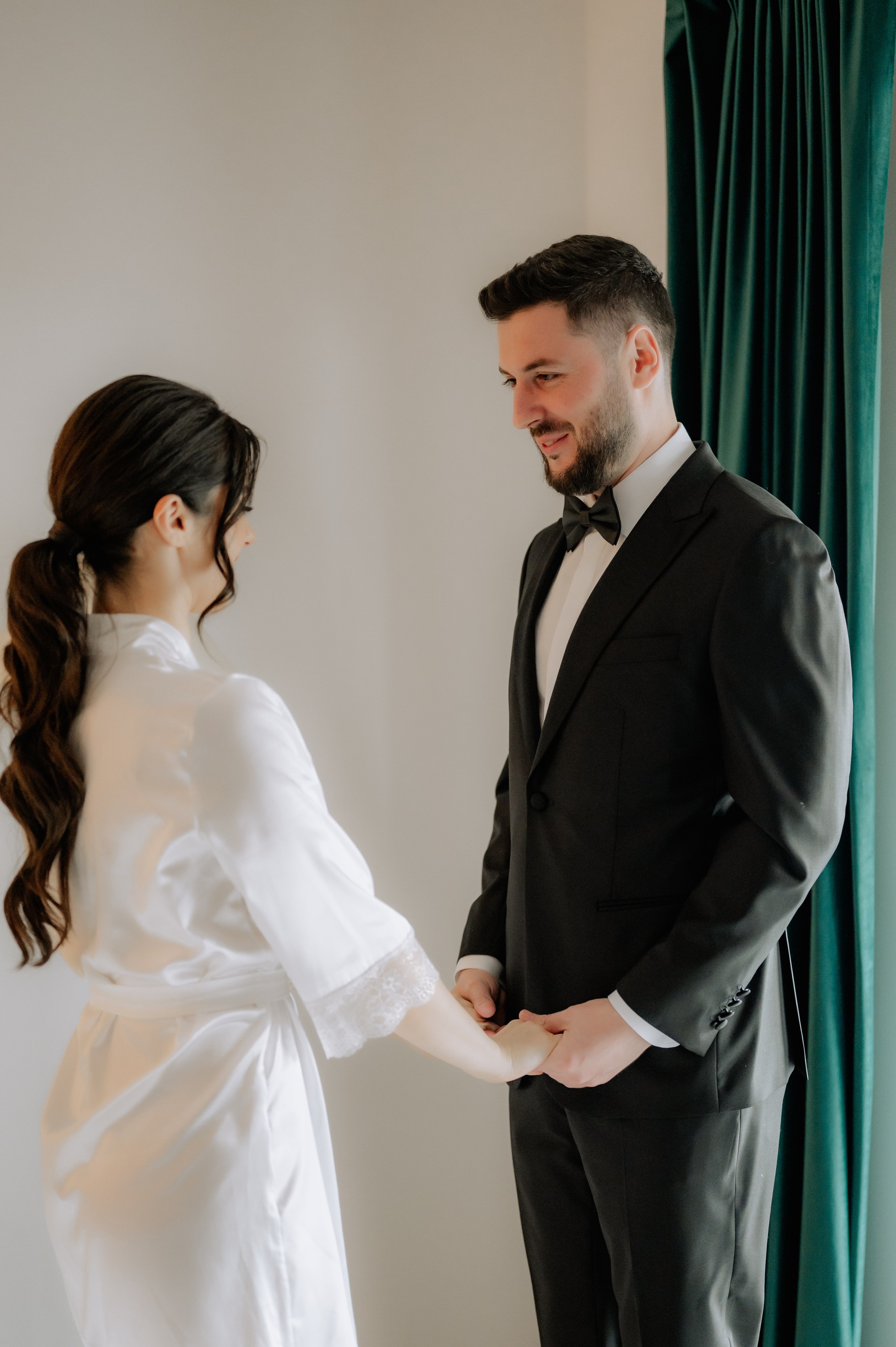 Cum să alegi un fotograf de nuntă în stilul tău. Proud Vision Weddings | Wedding Photography & Film — Servicii profesionale Foto Video Nunta Iasi