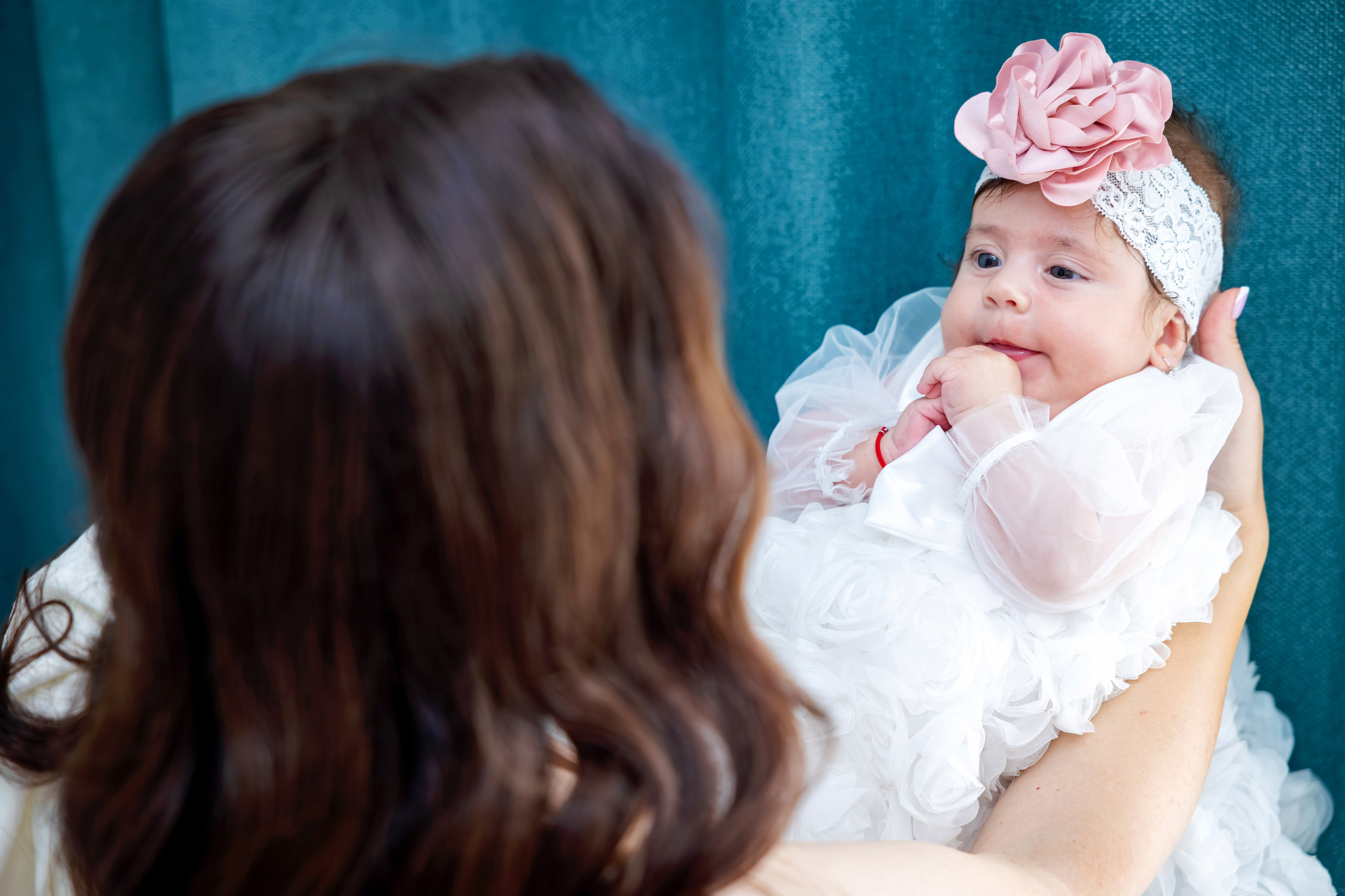 Iris Stefania. Moments By Gub