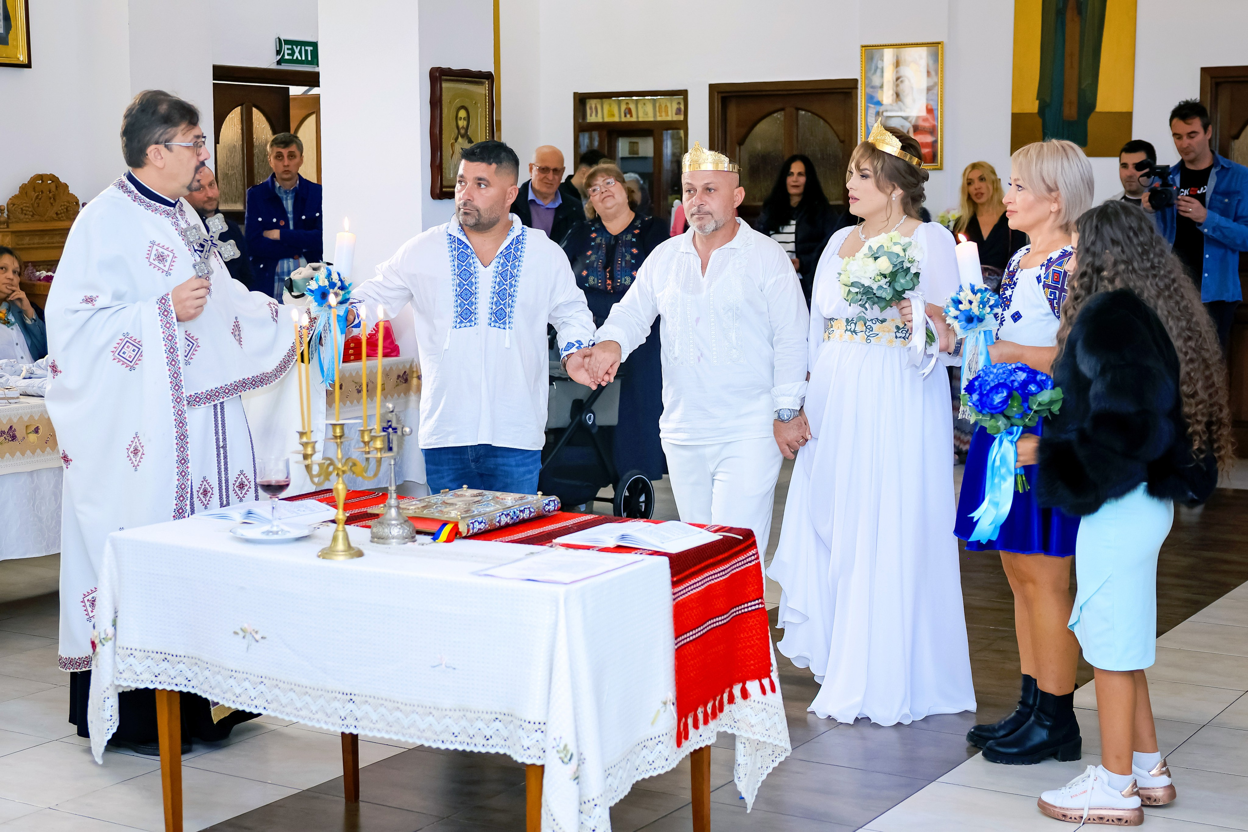 Andrei Sebastian. Moments By Gub