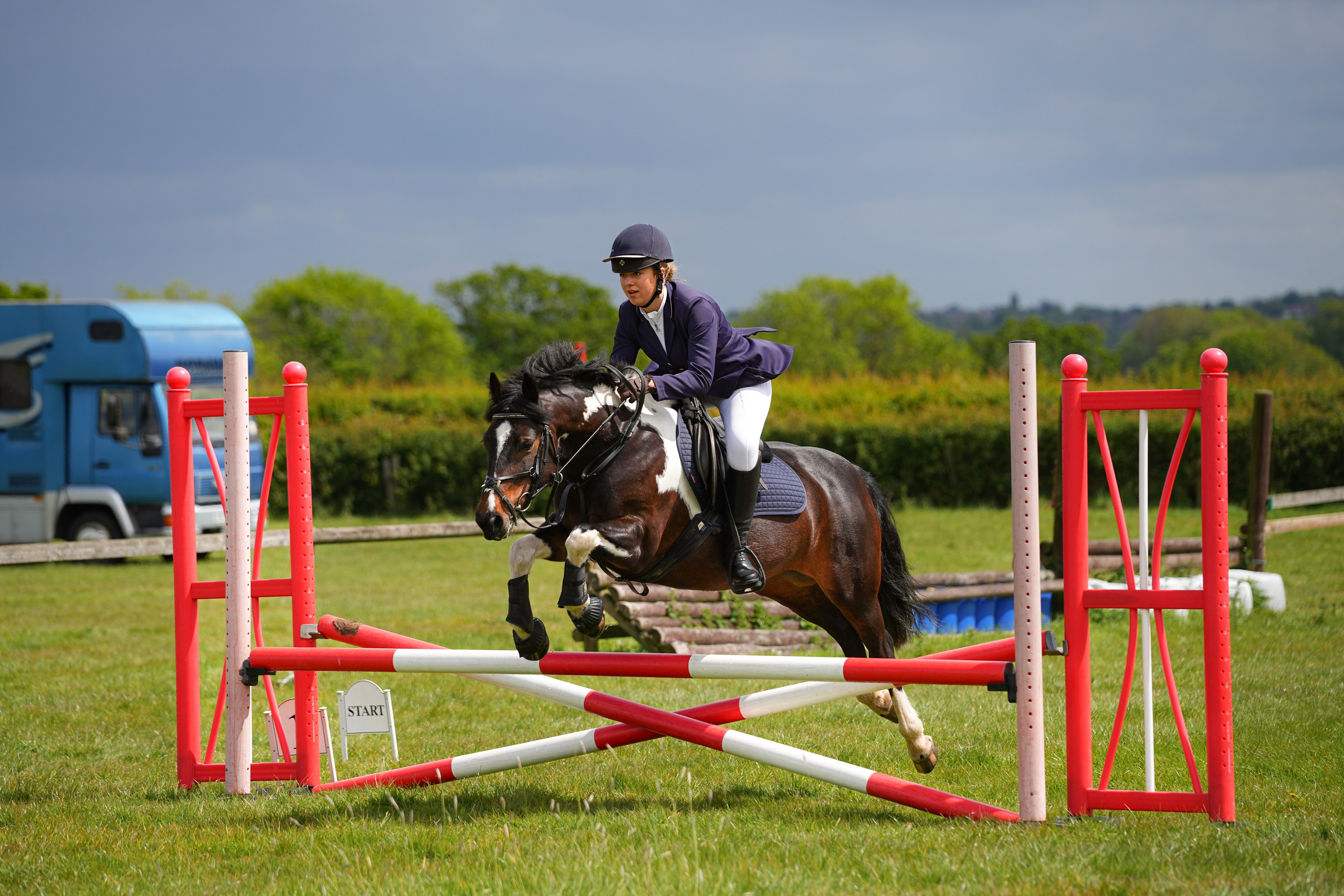 Show Jumping Photography in Leicestershire | Equine Action Shots by El. Leicestershire Equine Photography by El | Authentic Equine Portraits & Events