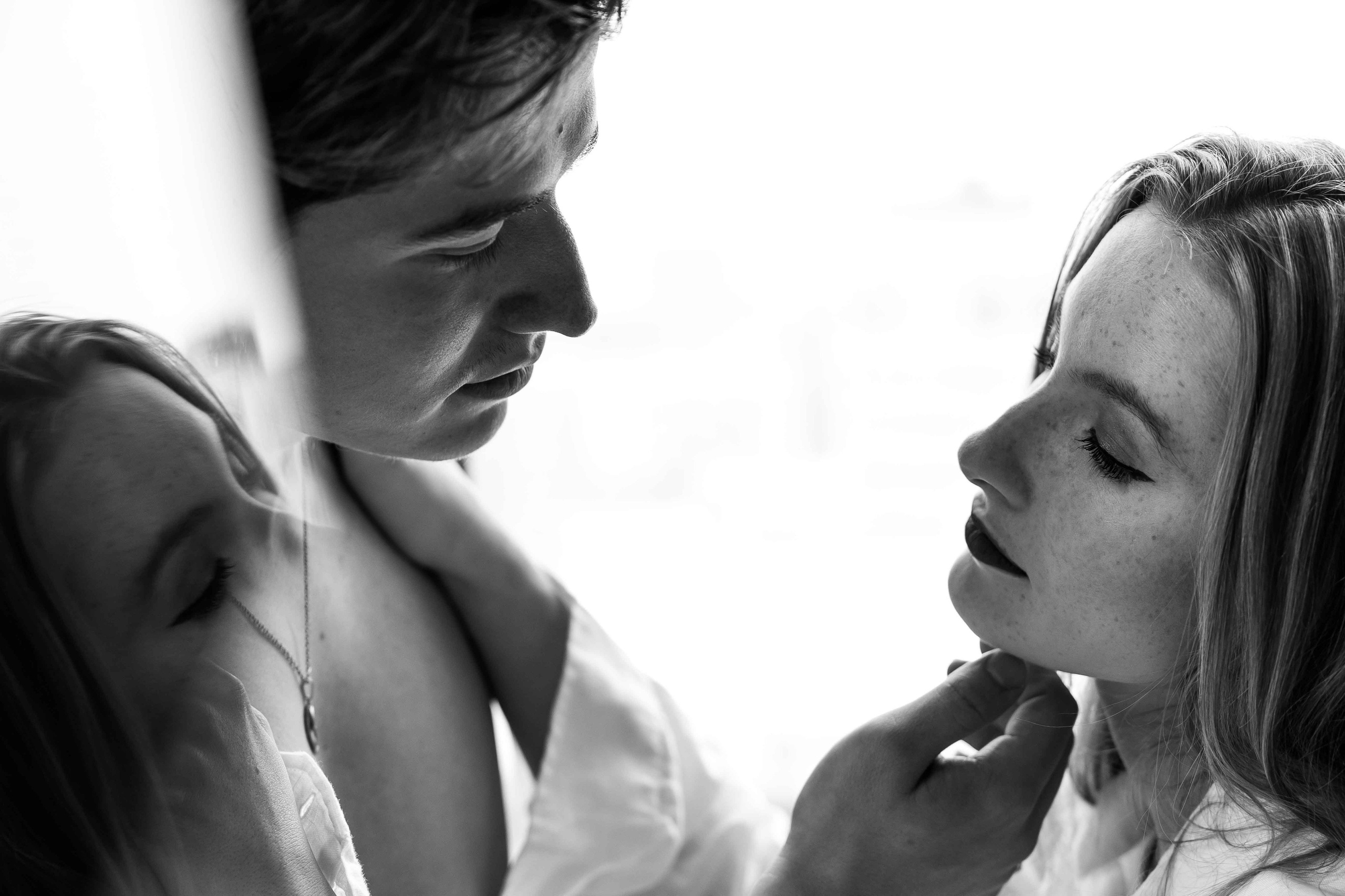 Grace&Ron. Wedding Photographer in Winnipeg — Cinematic & Timeless by Vitiuk Photography